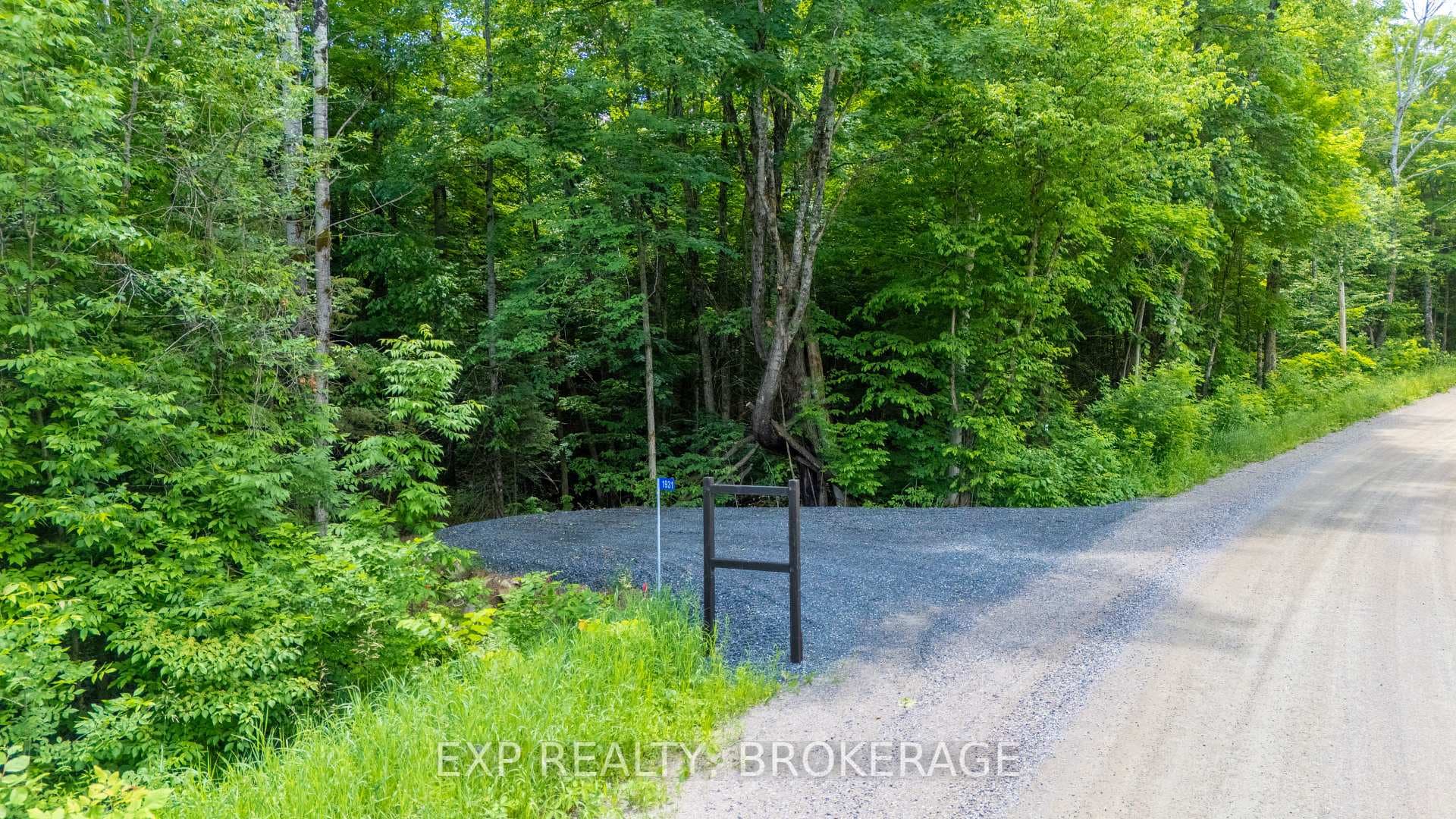 1931 ELM TREE Road photo 11