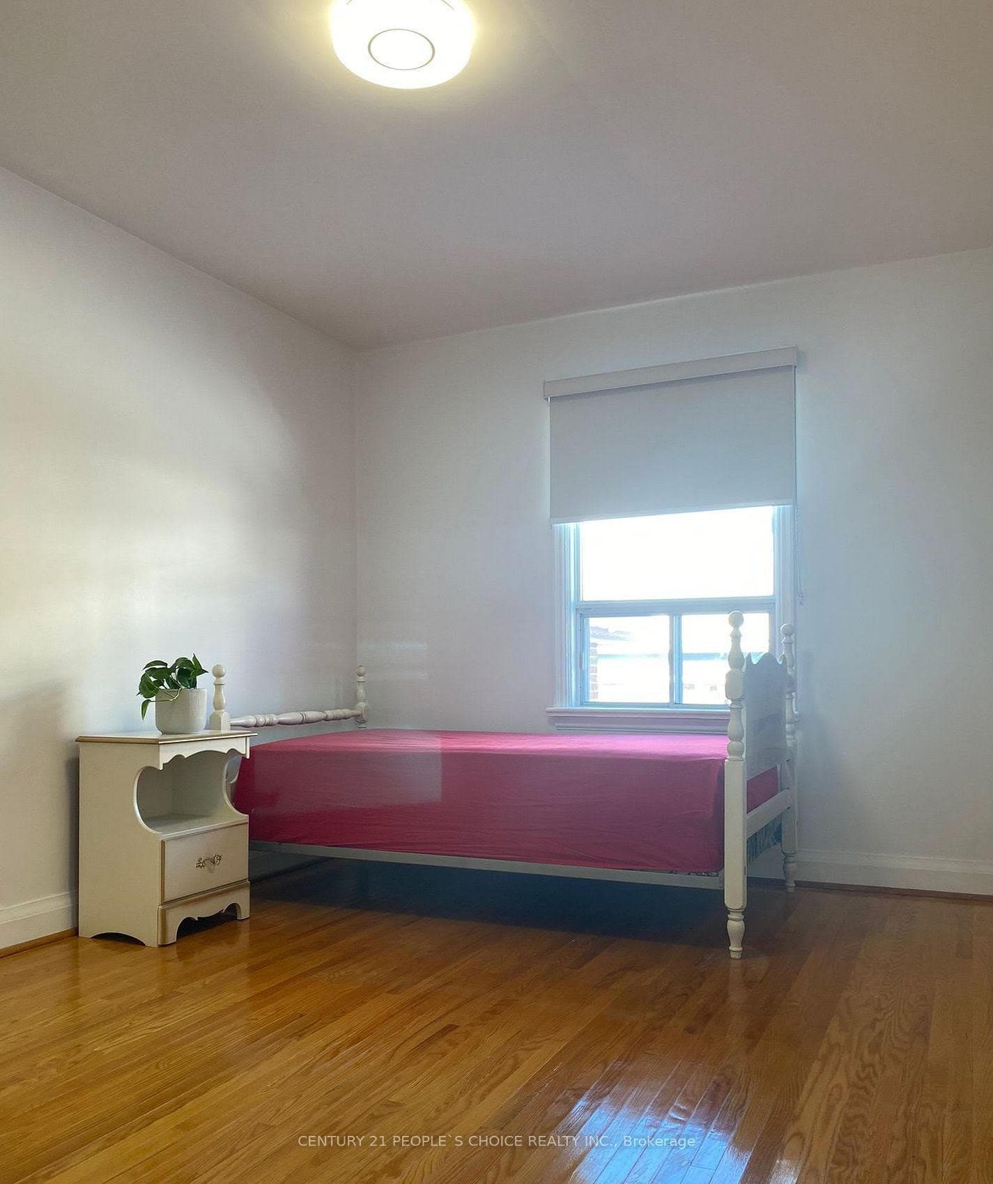 10 Rosewood Avenue photo 6