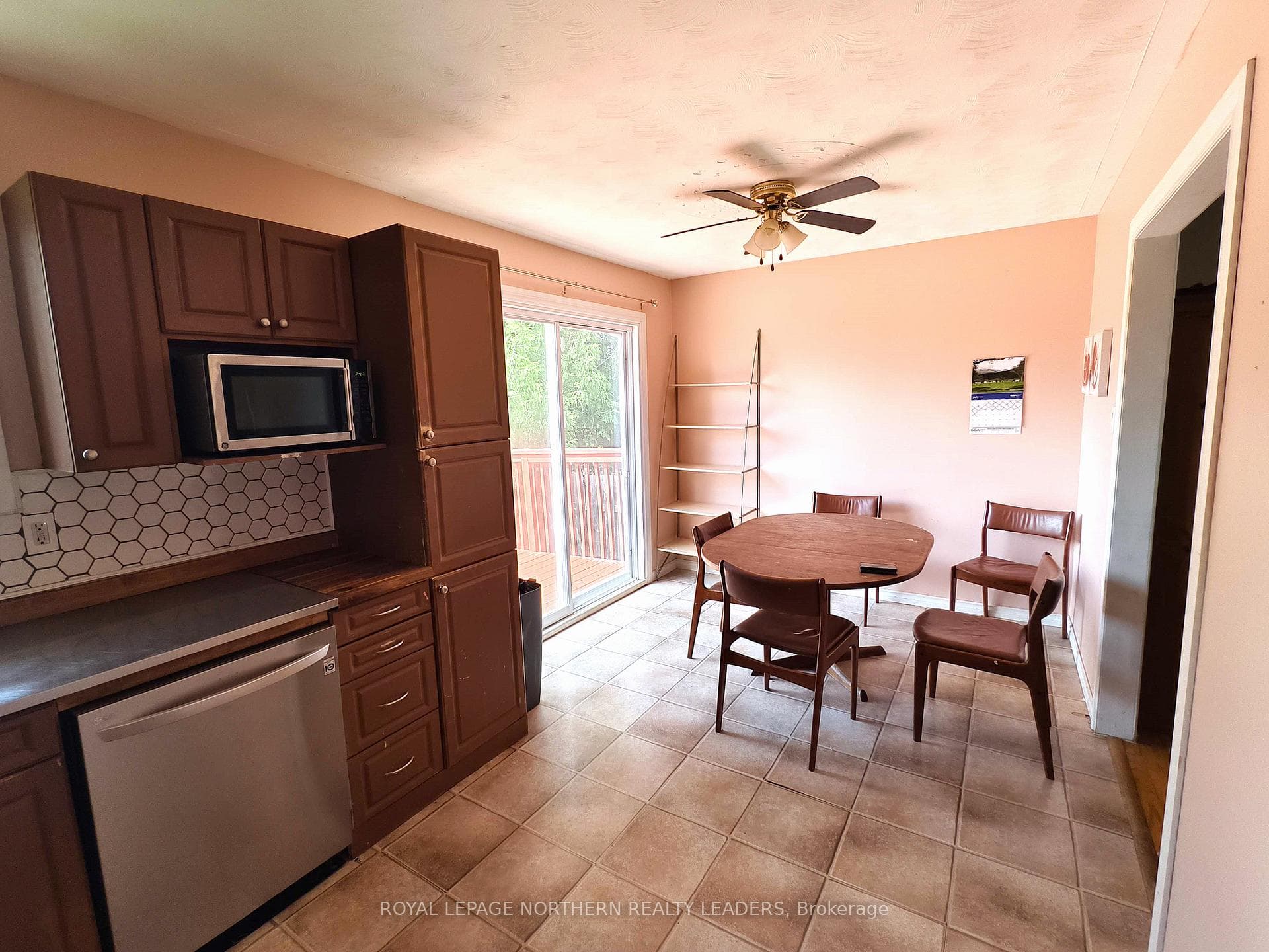 204 Ruth Street photo 8