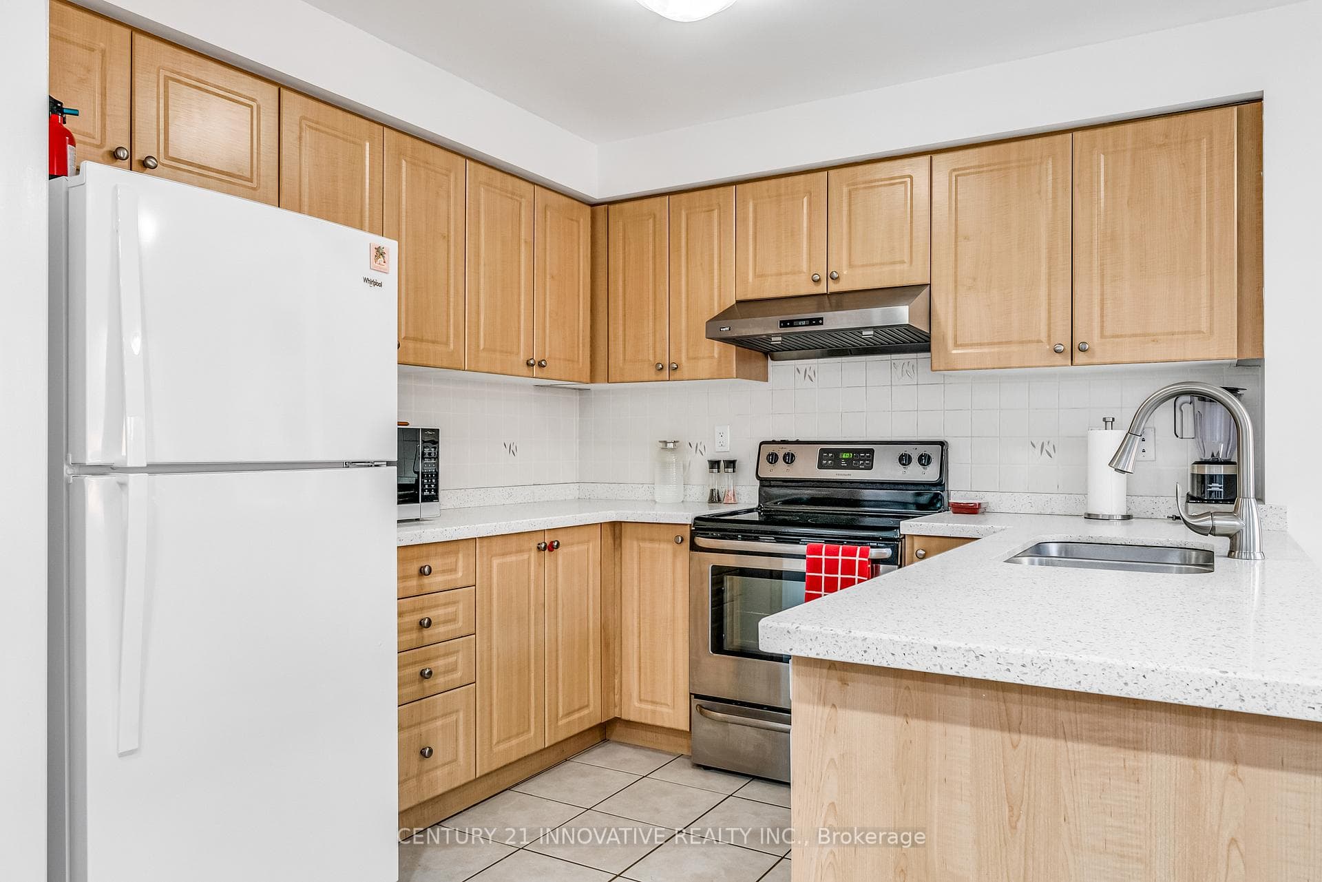16 Warnford Circle photo 3