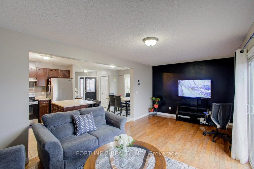455 Danby Street photo 15