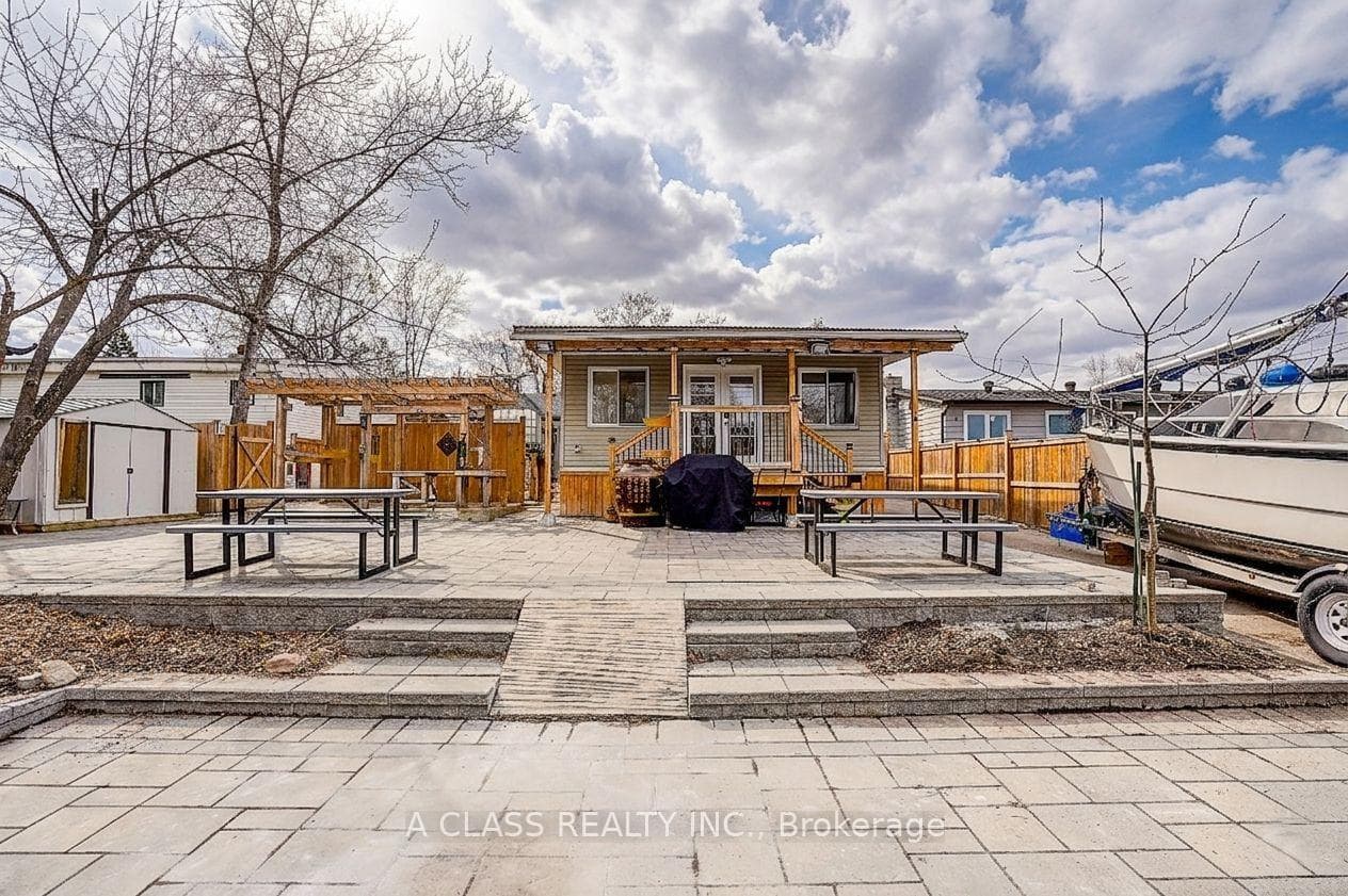 298 Annshiela Drive photo 5
