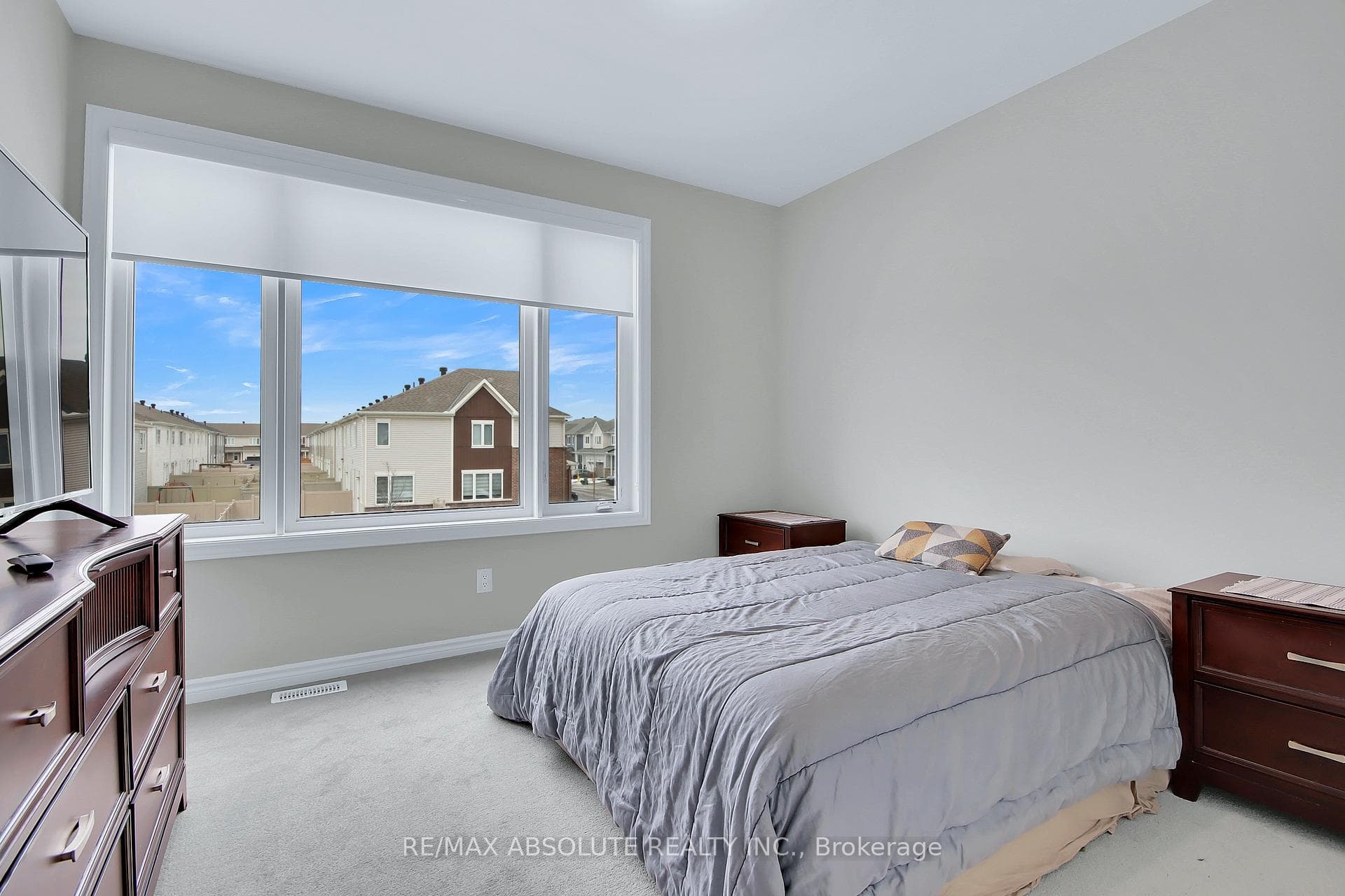 12 Jargeau Road photo 29