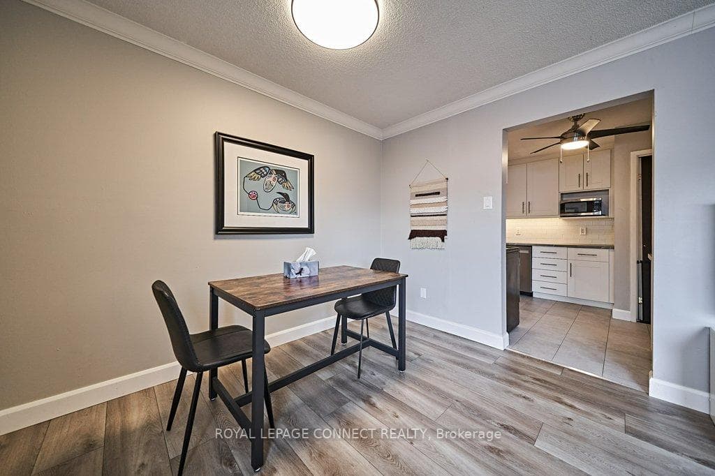 1010 Glen Street Unit 13 photo 6