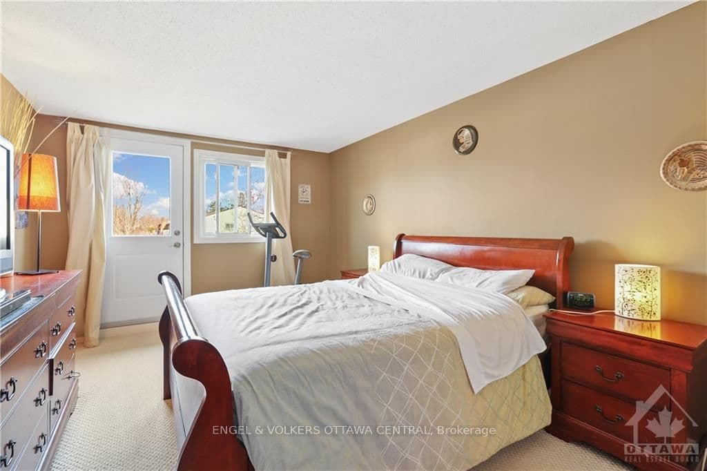 404 MONTFORT Street Unit 11 photo 14