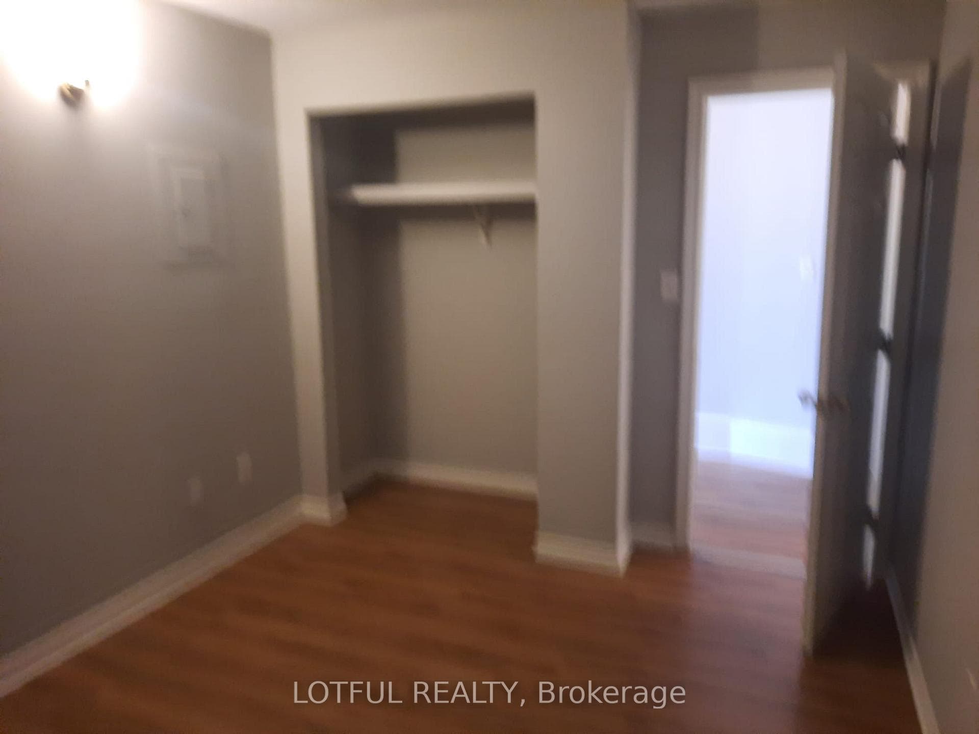192 King Street Unit 301 photo 16