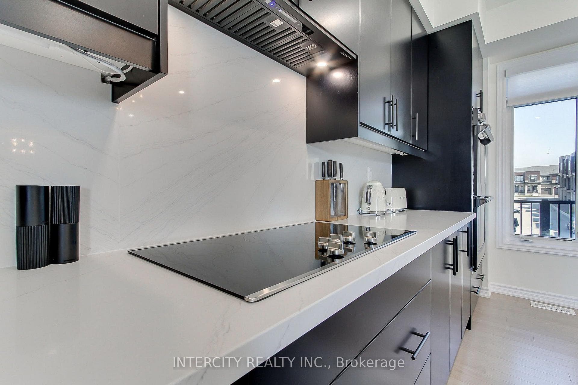 Built-in Cooktop (36 inch)