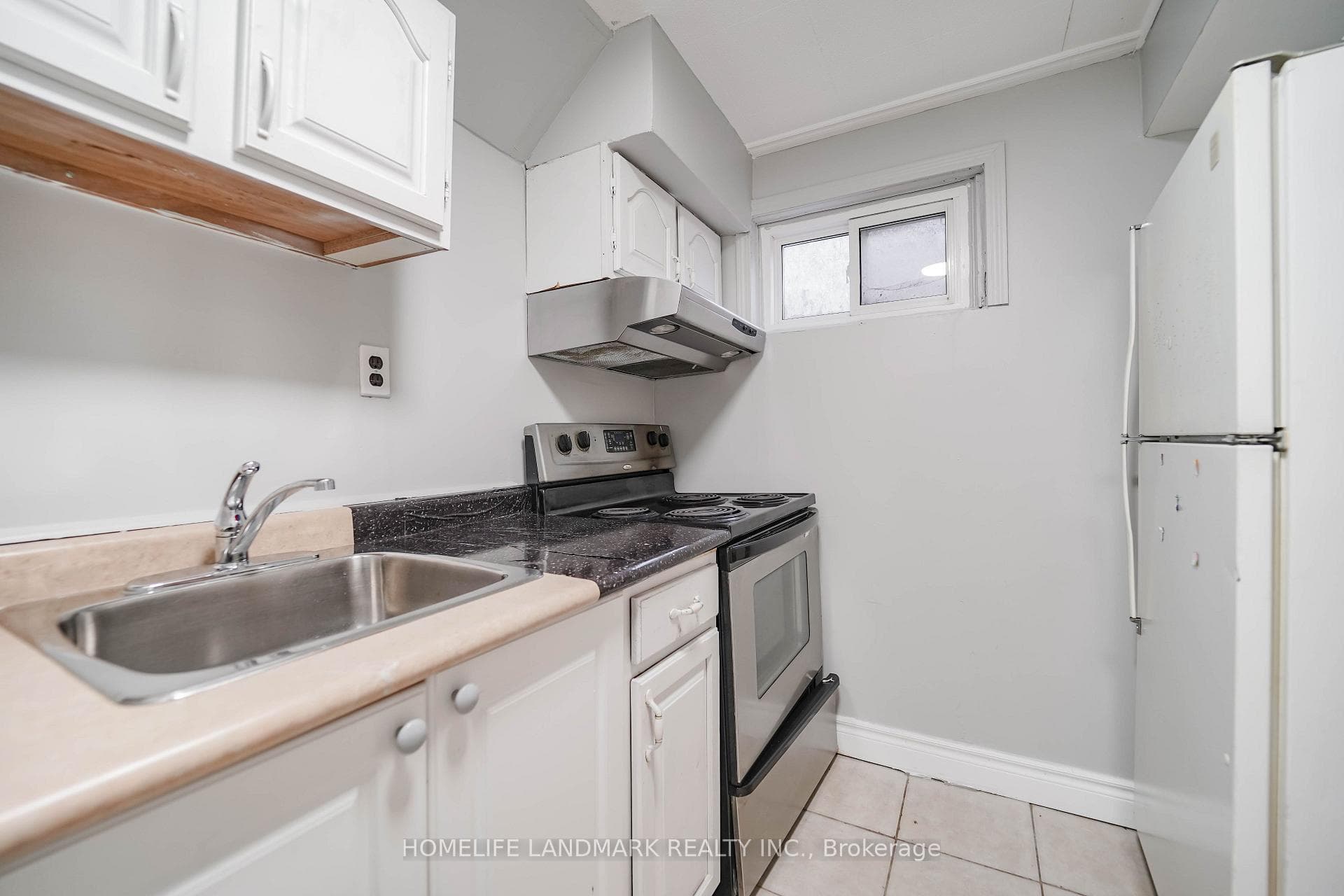 6452 Finch Avenue Unit 147 photo 40