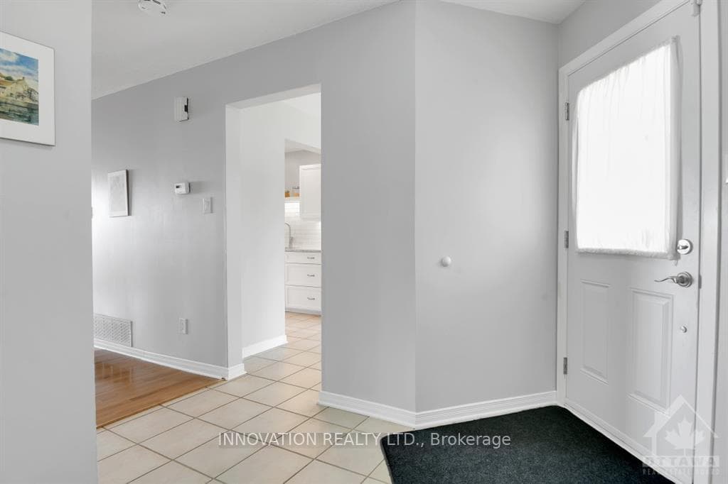 985 KARSH Drive photo 5