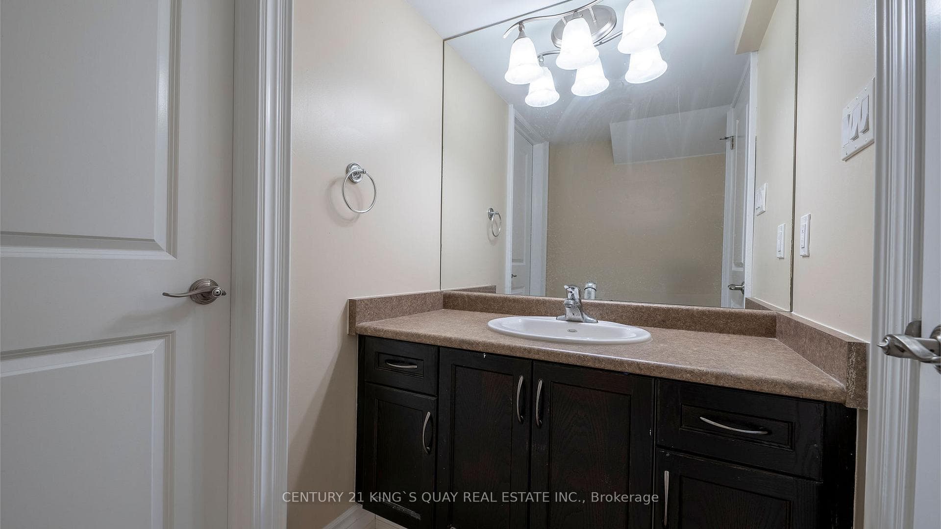 115 Anndale Drive Unit Bsmt photo 9