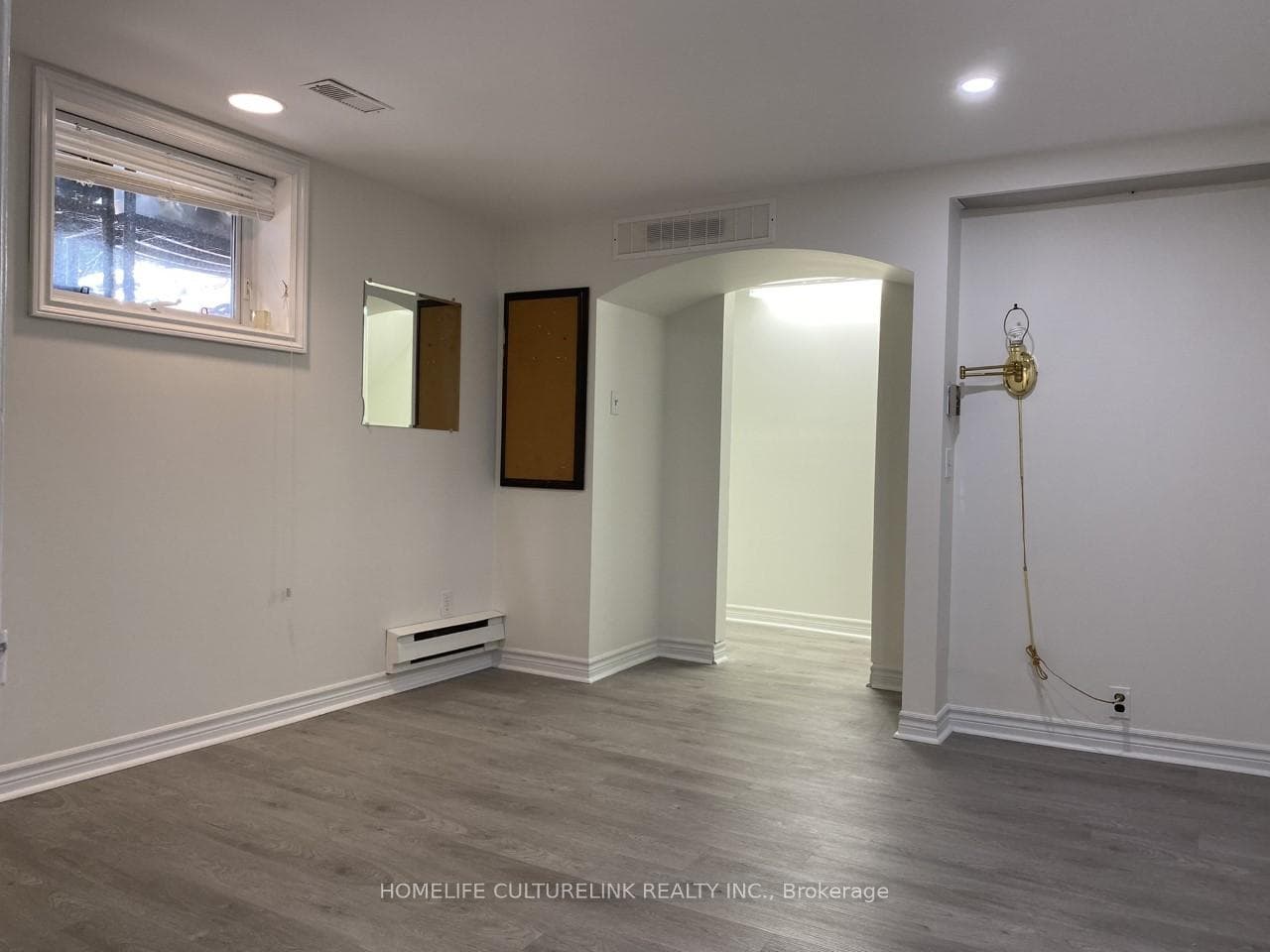 46 Stansbury Crescent Unit Bsmt photo 6