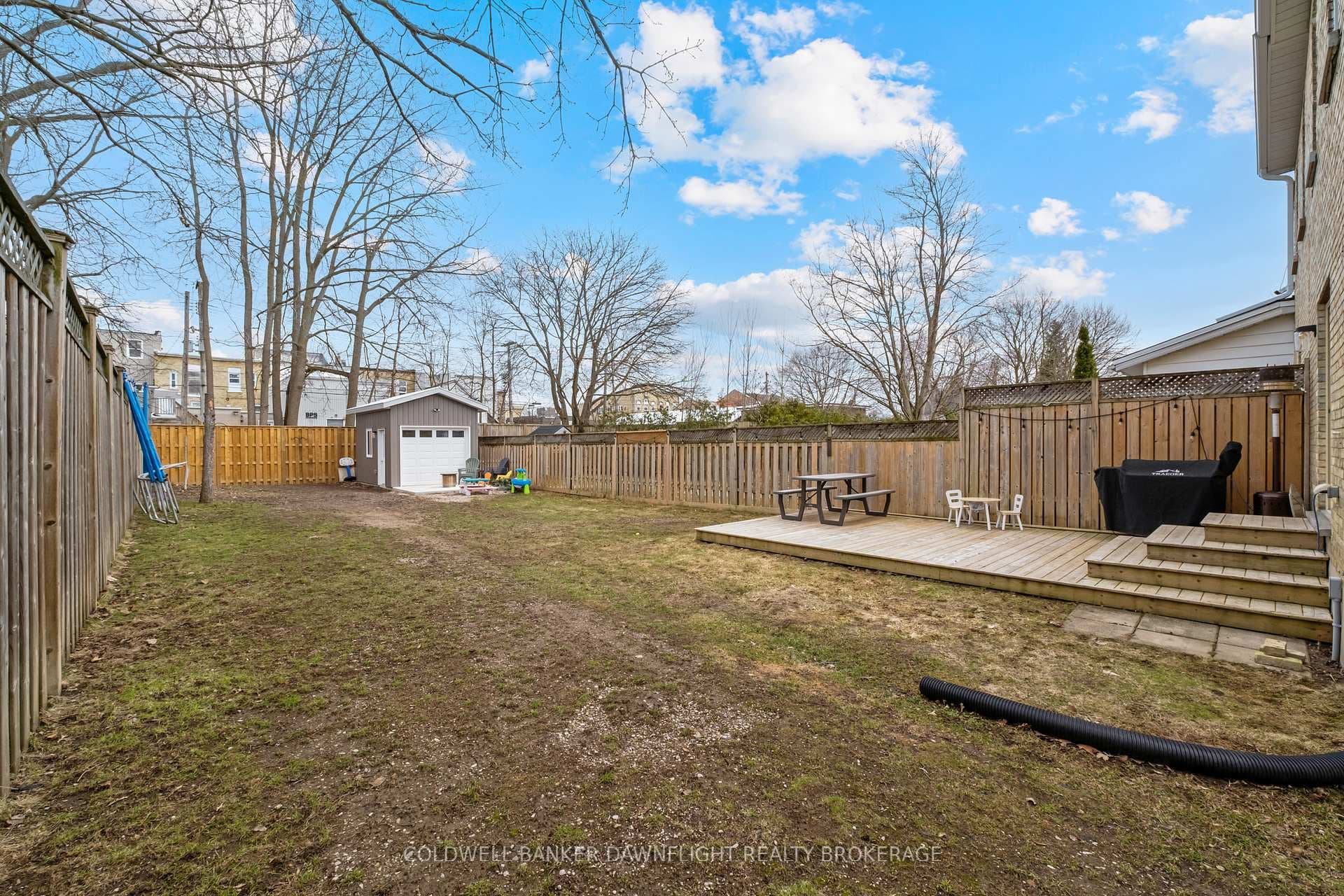 408 WILLIAM Street photo 28