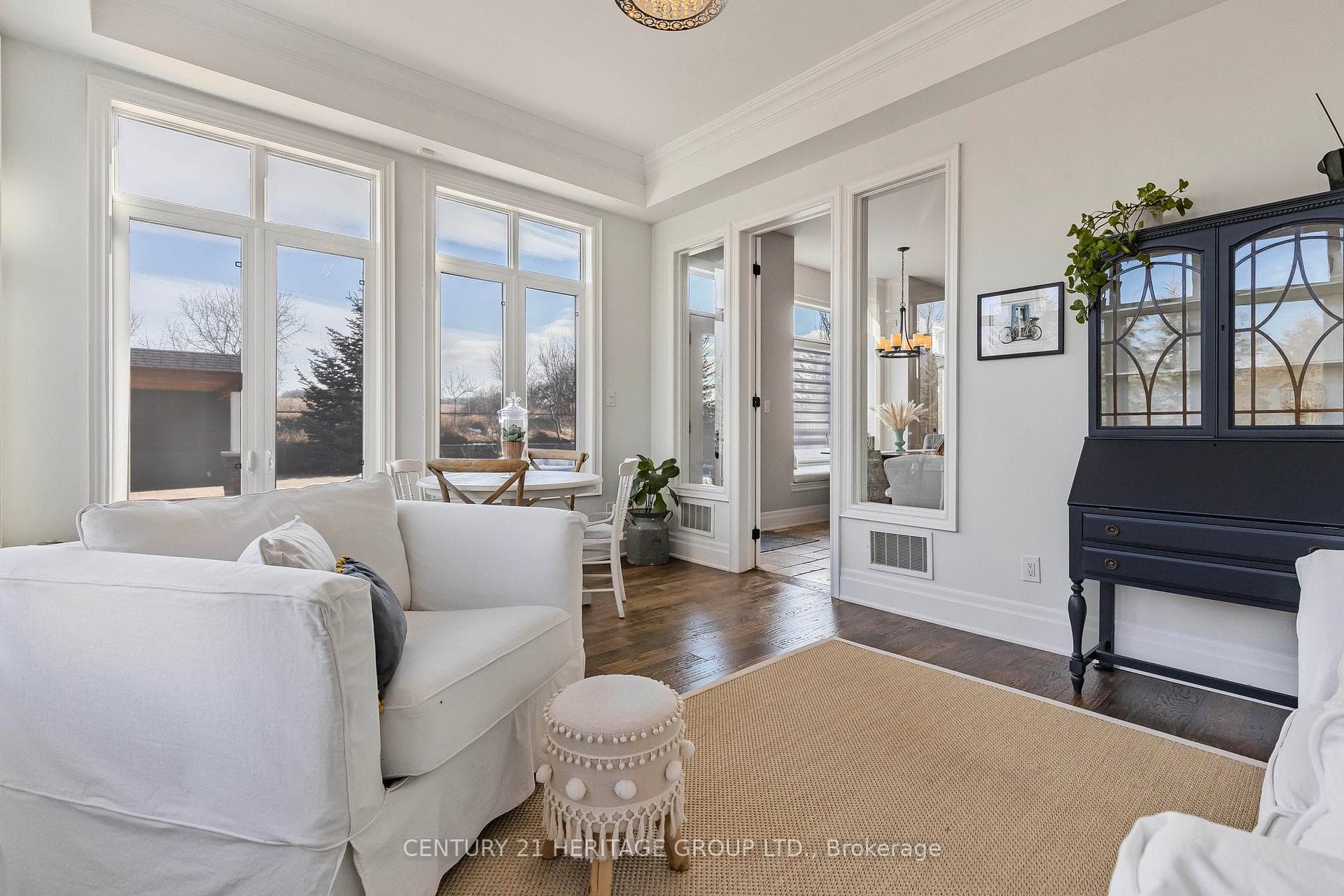 126 Carisbrooke Circle photo 14