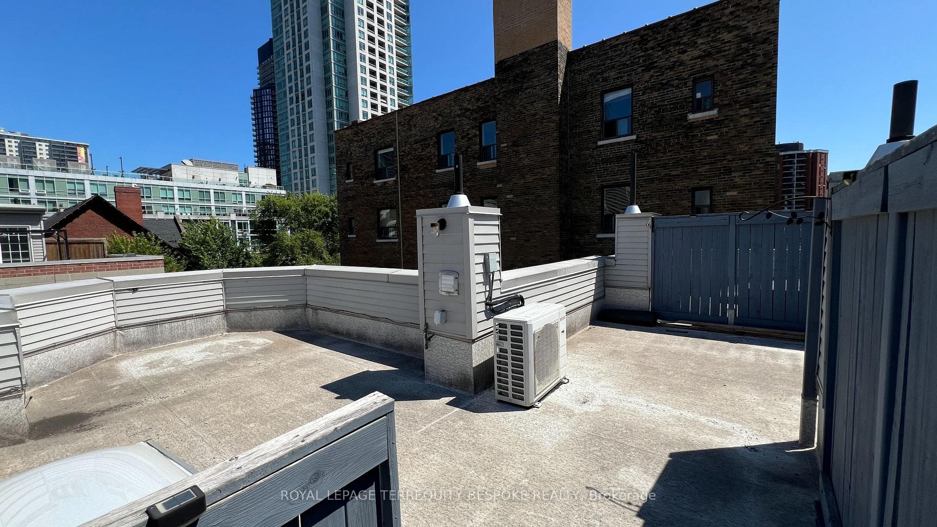 6 Wellesley Place Unit 28 photo 26