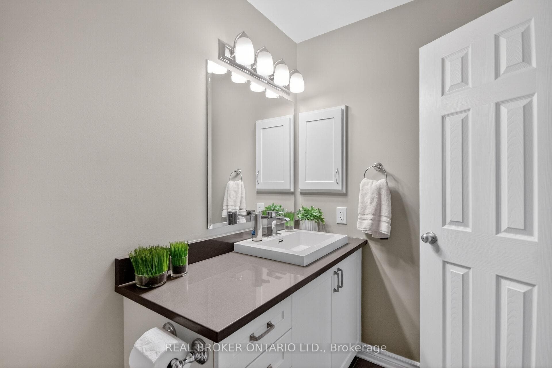 701 B Sue Holloway Drive Unit 33 photo 15