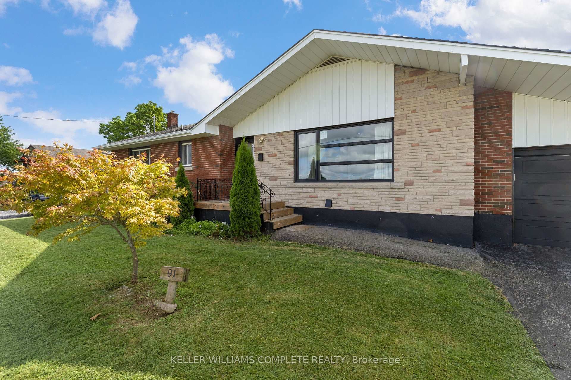91 Classic Avenue photo 27