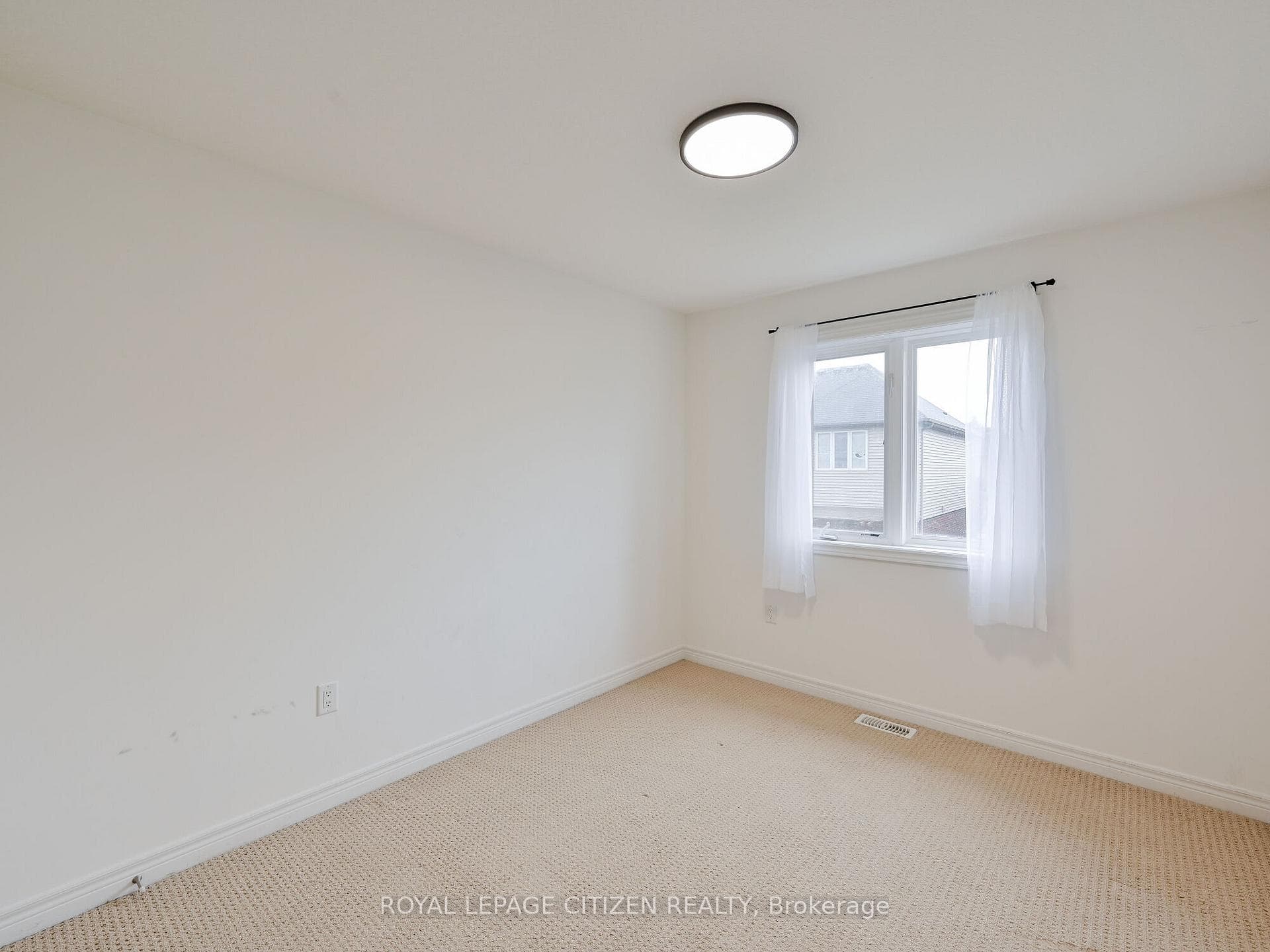 87 Chamomile Drive photo 21
