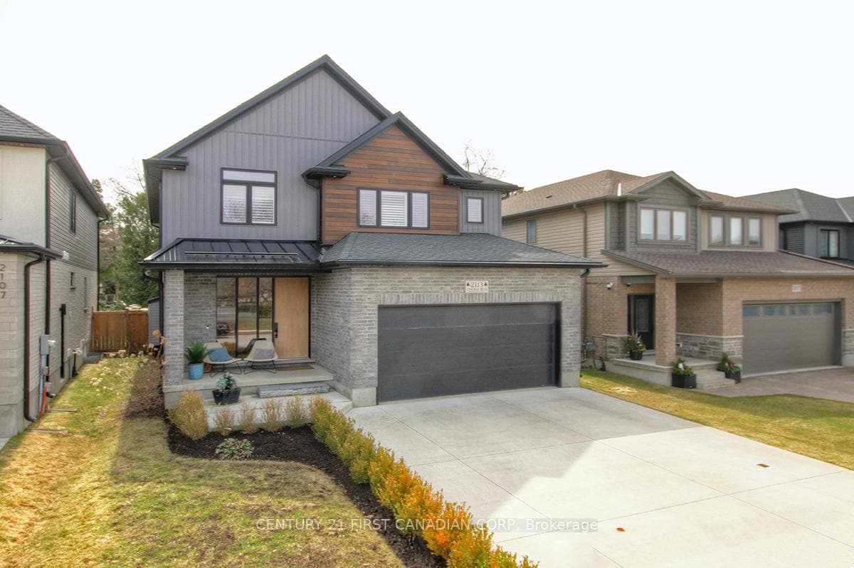 2113 Linkway Boulevard photo 1