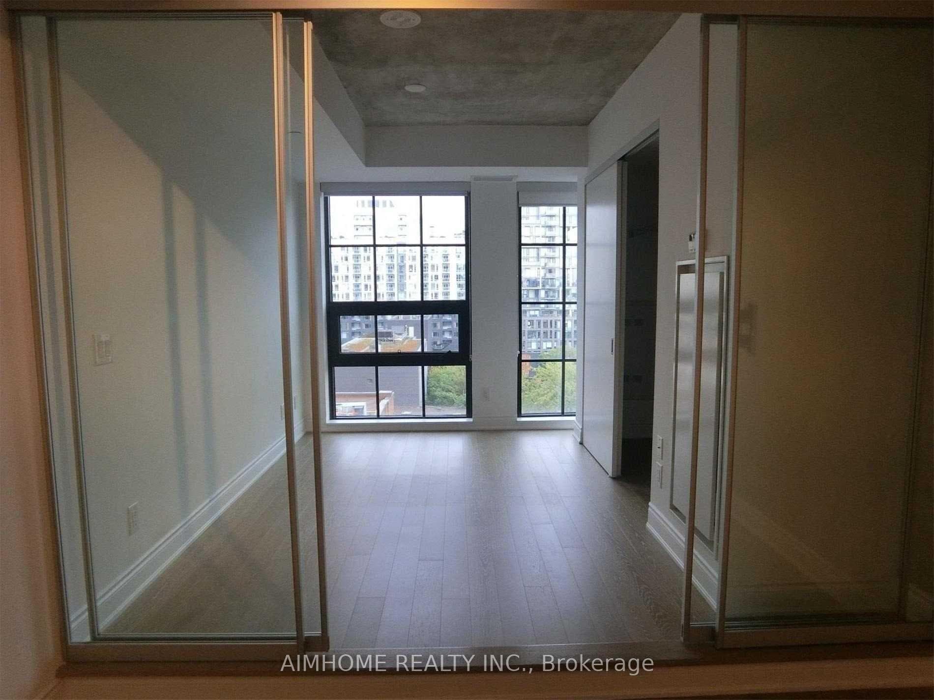 608 Richmond Street Unit 813 photo 14
