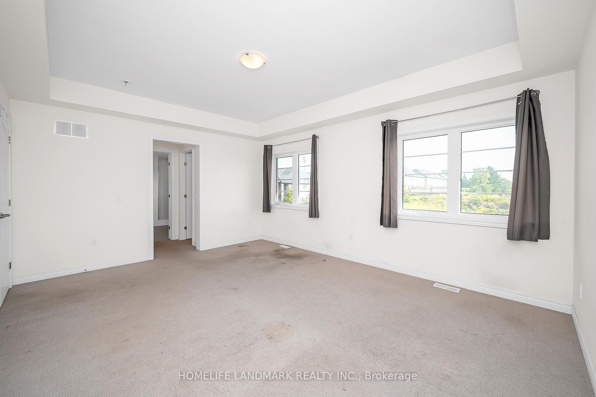 8 Dougherty Court photo 31