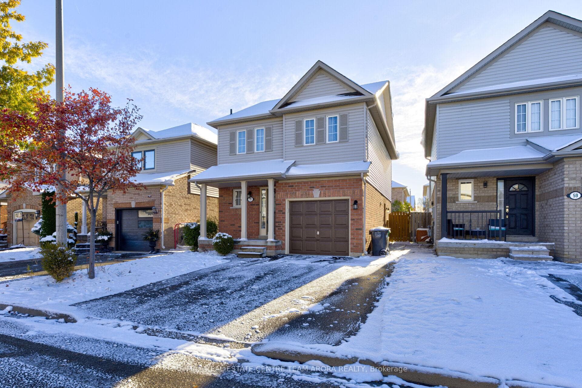 61 Ridgemore Crescent photo 2