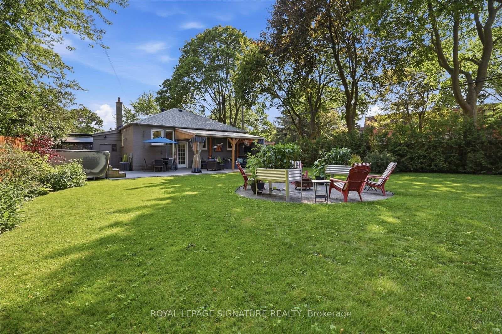 24 Latham Avenue photo 39