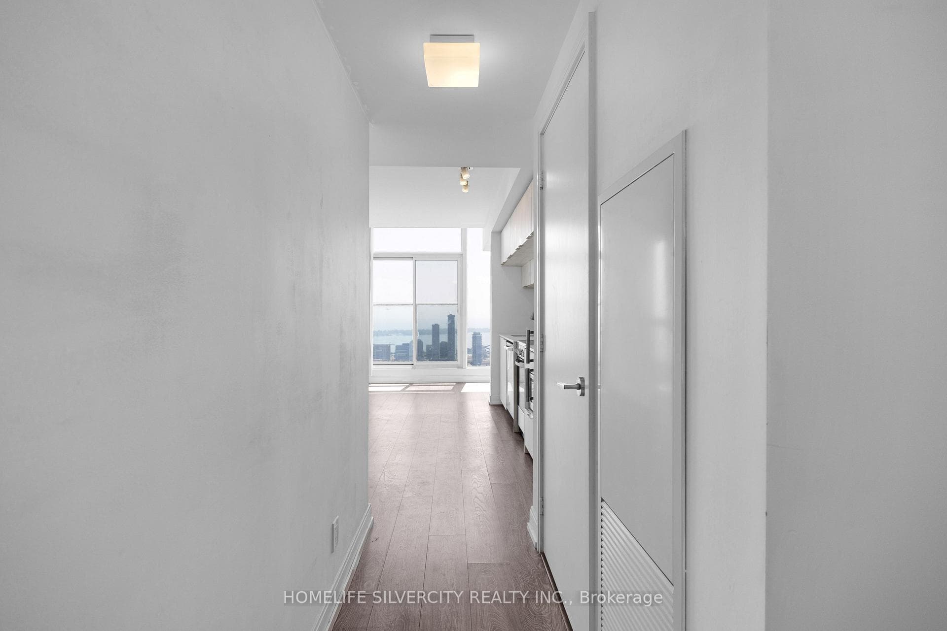 181 Dundas Street Unit Ph8 photo 9