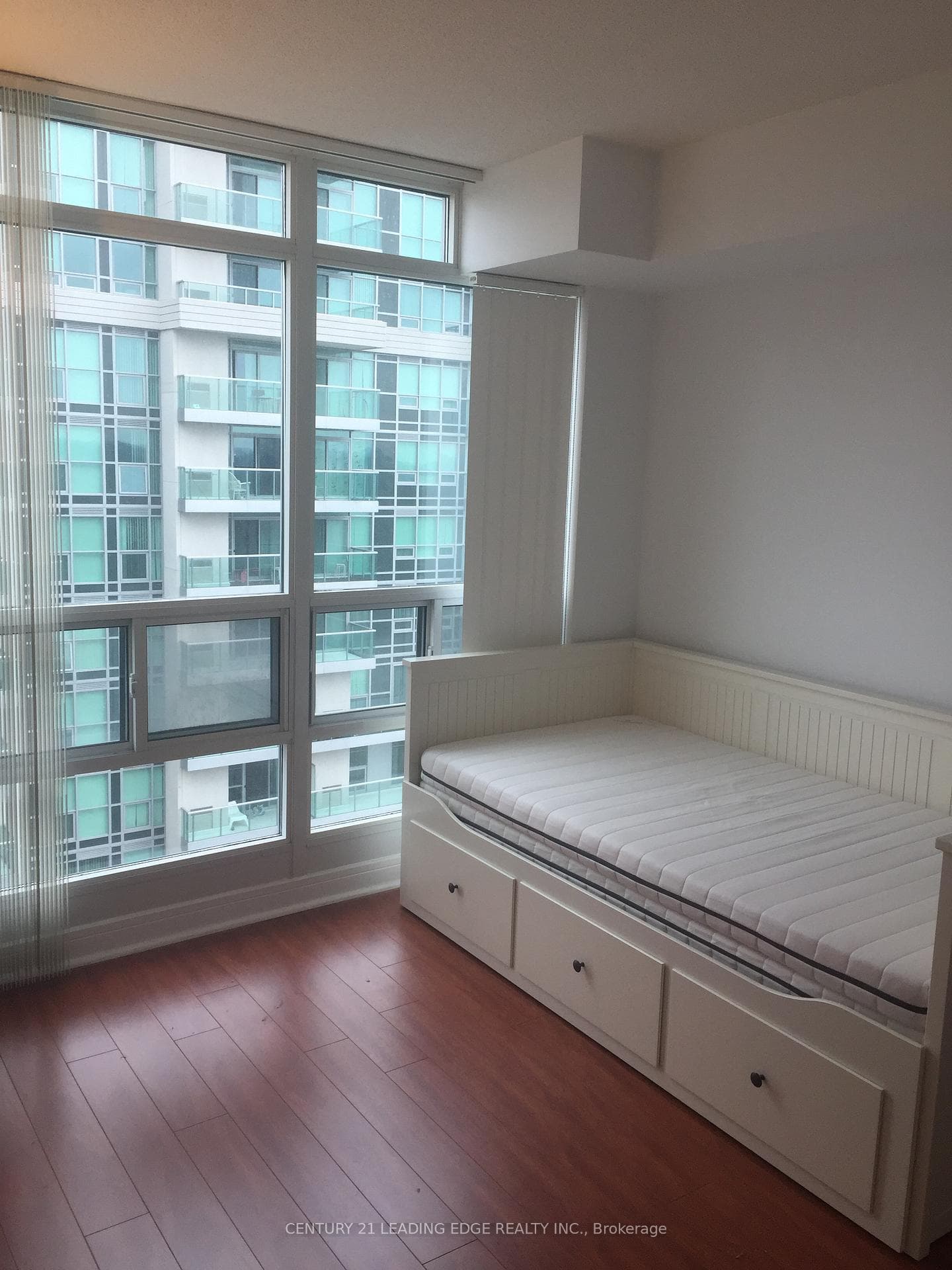 35 Bales Avenue Unit 2210 photo 14