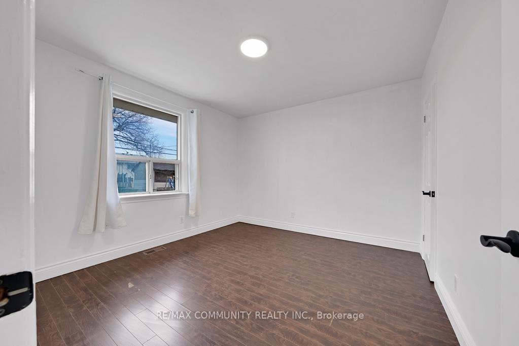 776 Phillip Murray Avenue photo 12