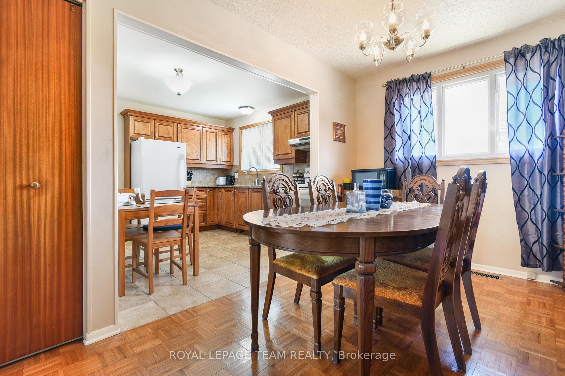 1451 Charlebois Avenue photo 8