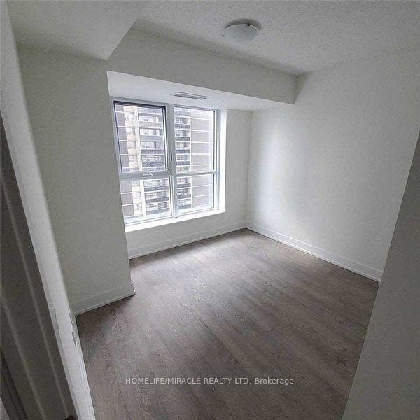 9 Mabelle Avenue Unit 1226 photo 6