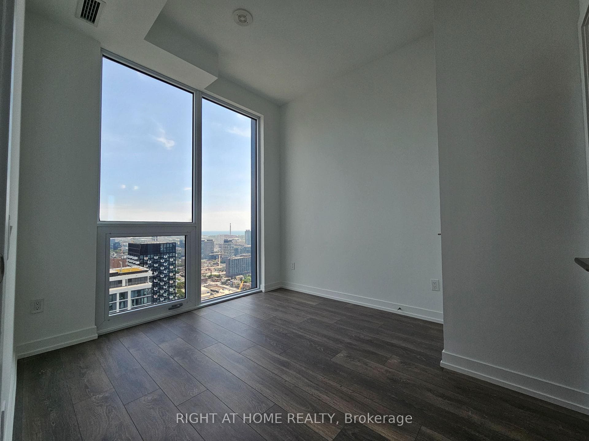 82 Dalhousie Street Unit PH01 photo 5