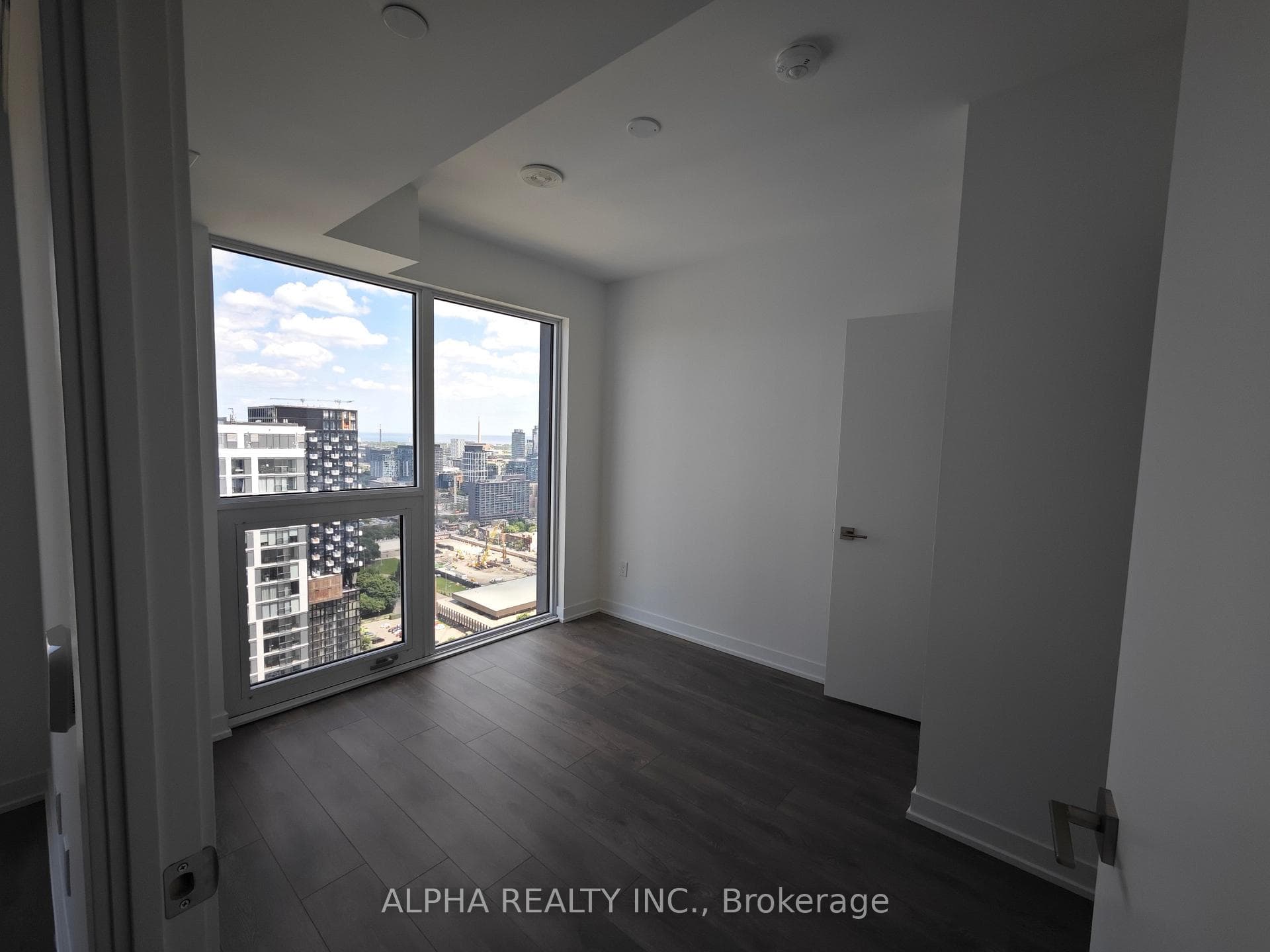82 Dalhousie Street Unit 3801 photo 13