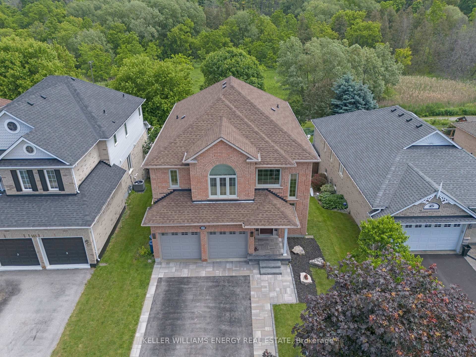 137 Guildwood Drive photo 48