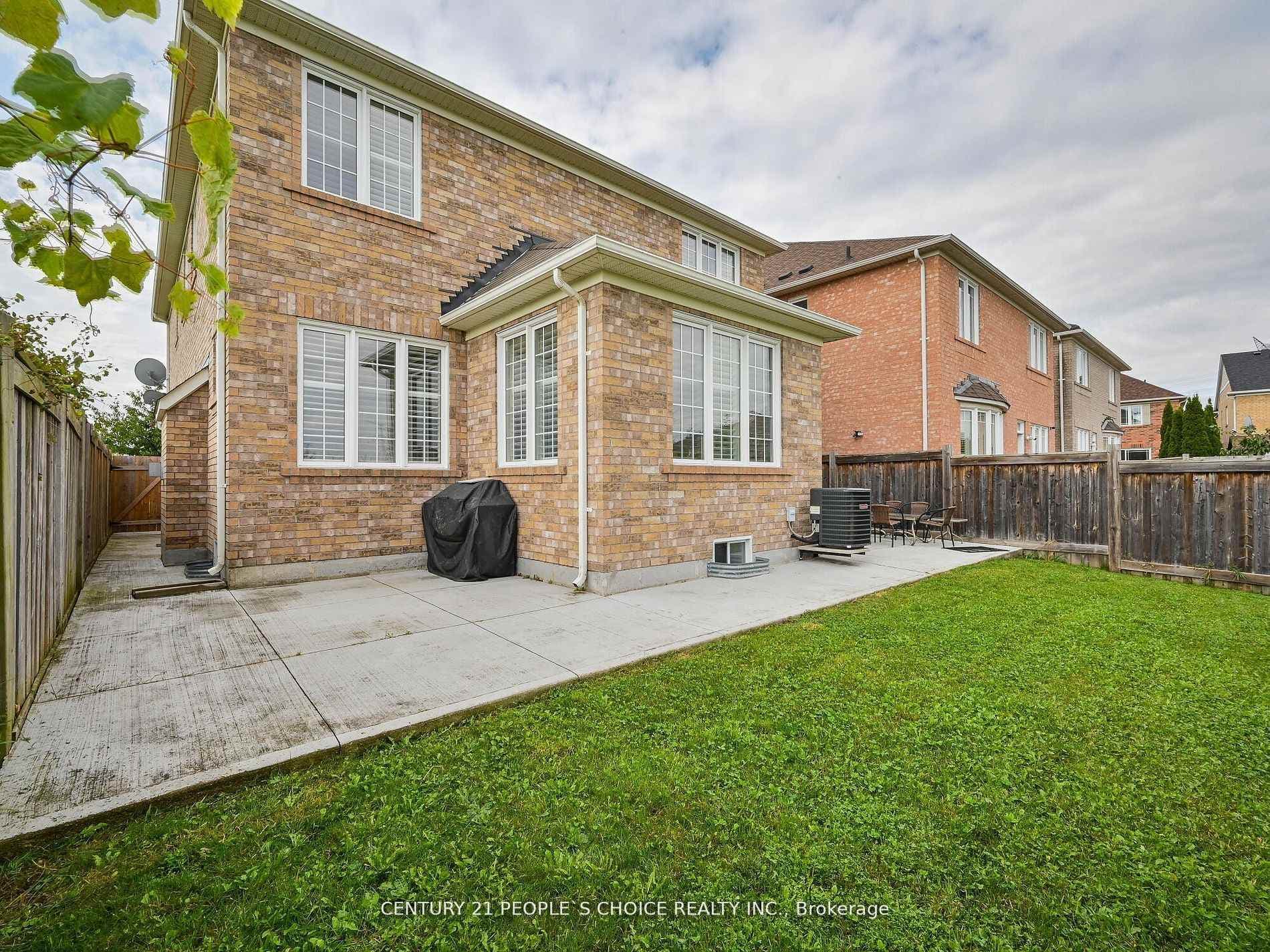 7269 Saint Barbara Boulevard photo 40