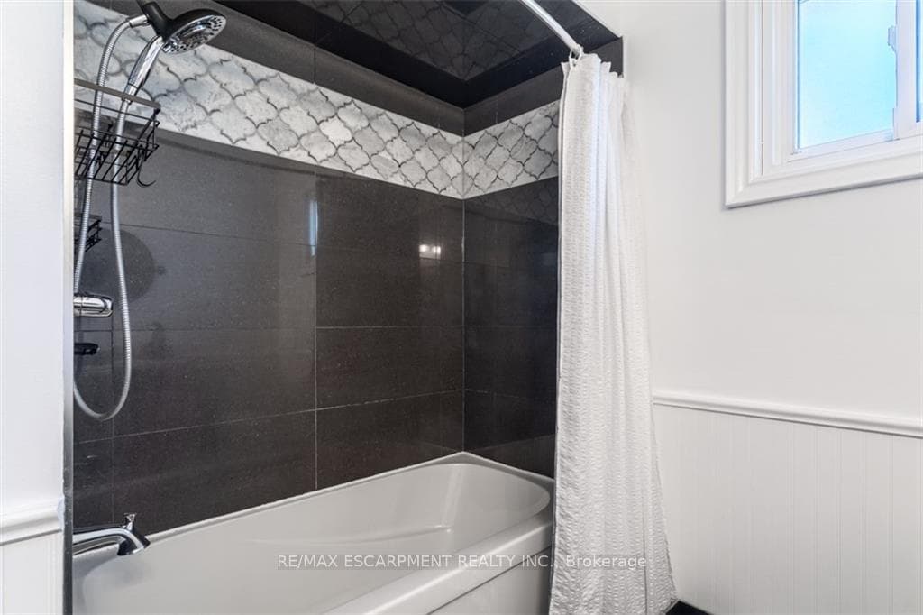 287 Templemead Drive photo 17