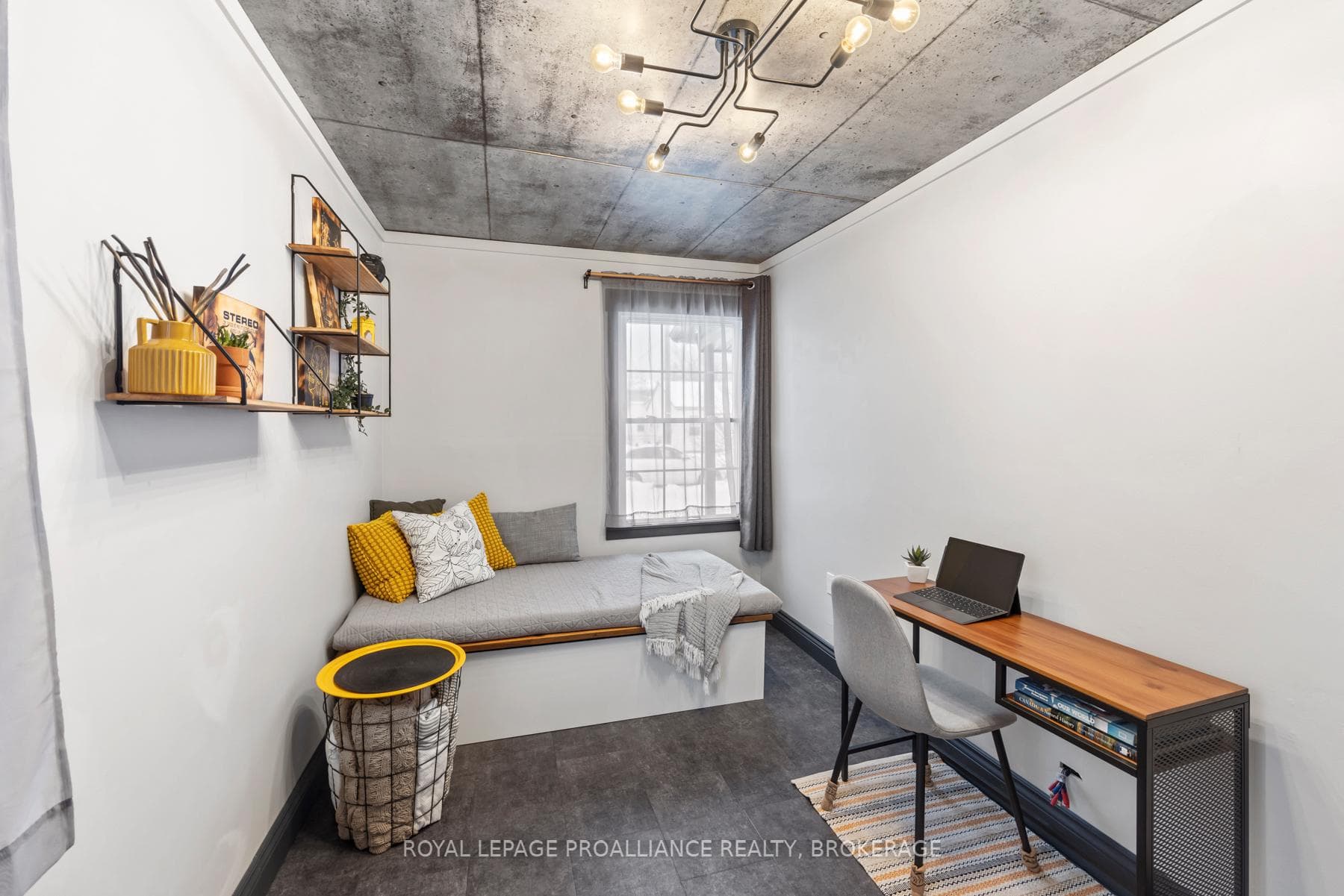 473 Nelson Street photo 23