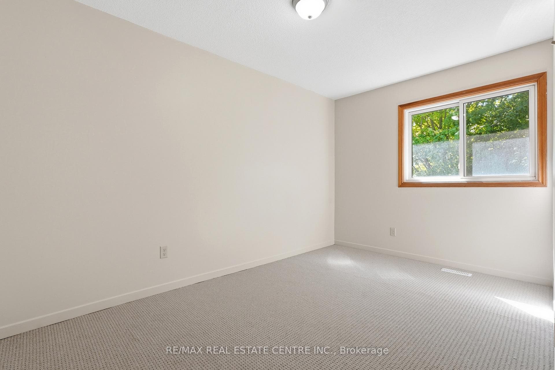 15 Green Valley Drive Unit 34 photo 22