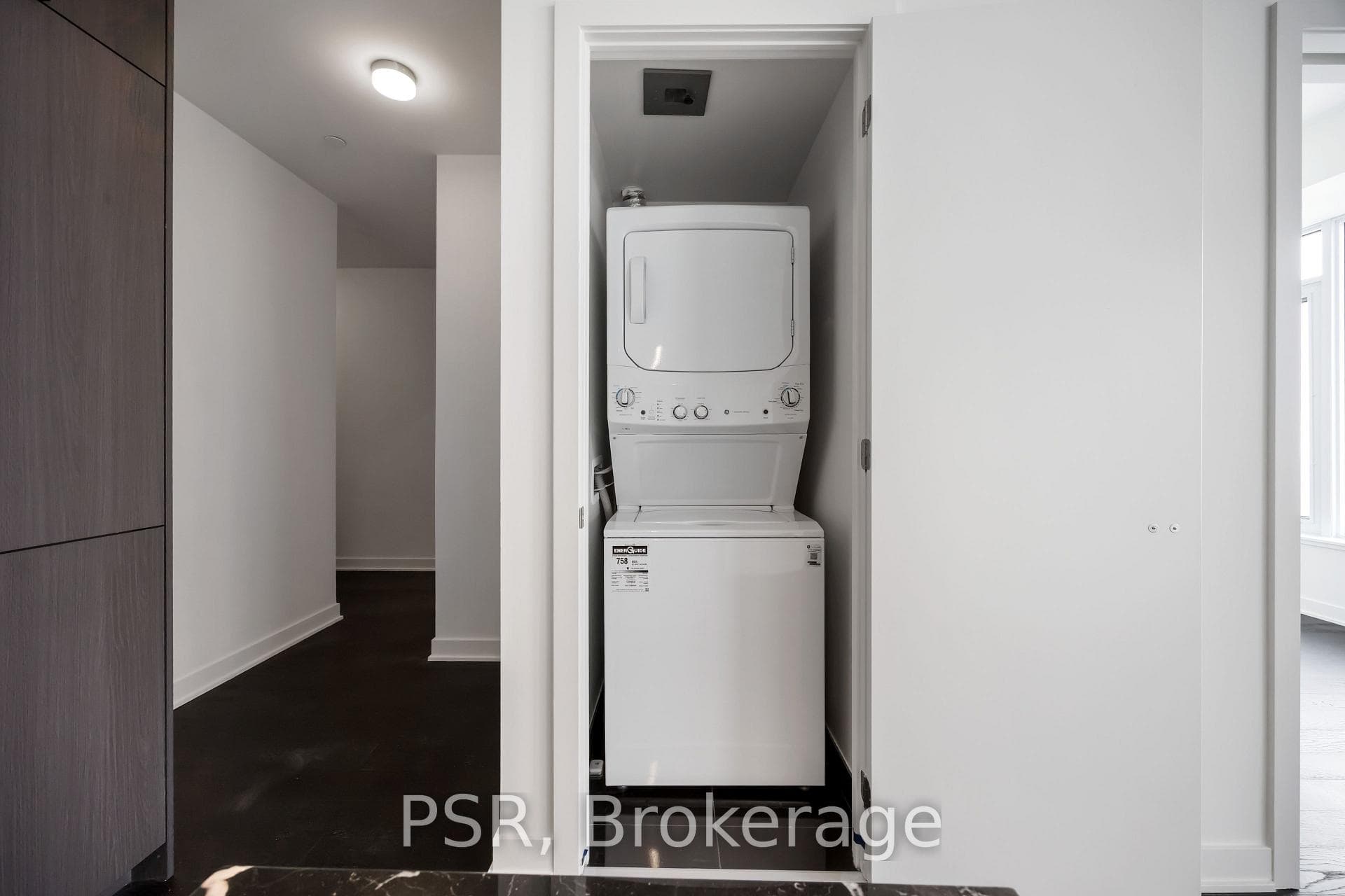 11 Yorkville Avenue Unit 4410 photo 10