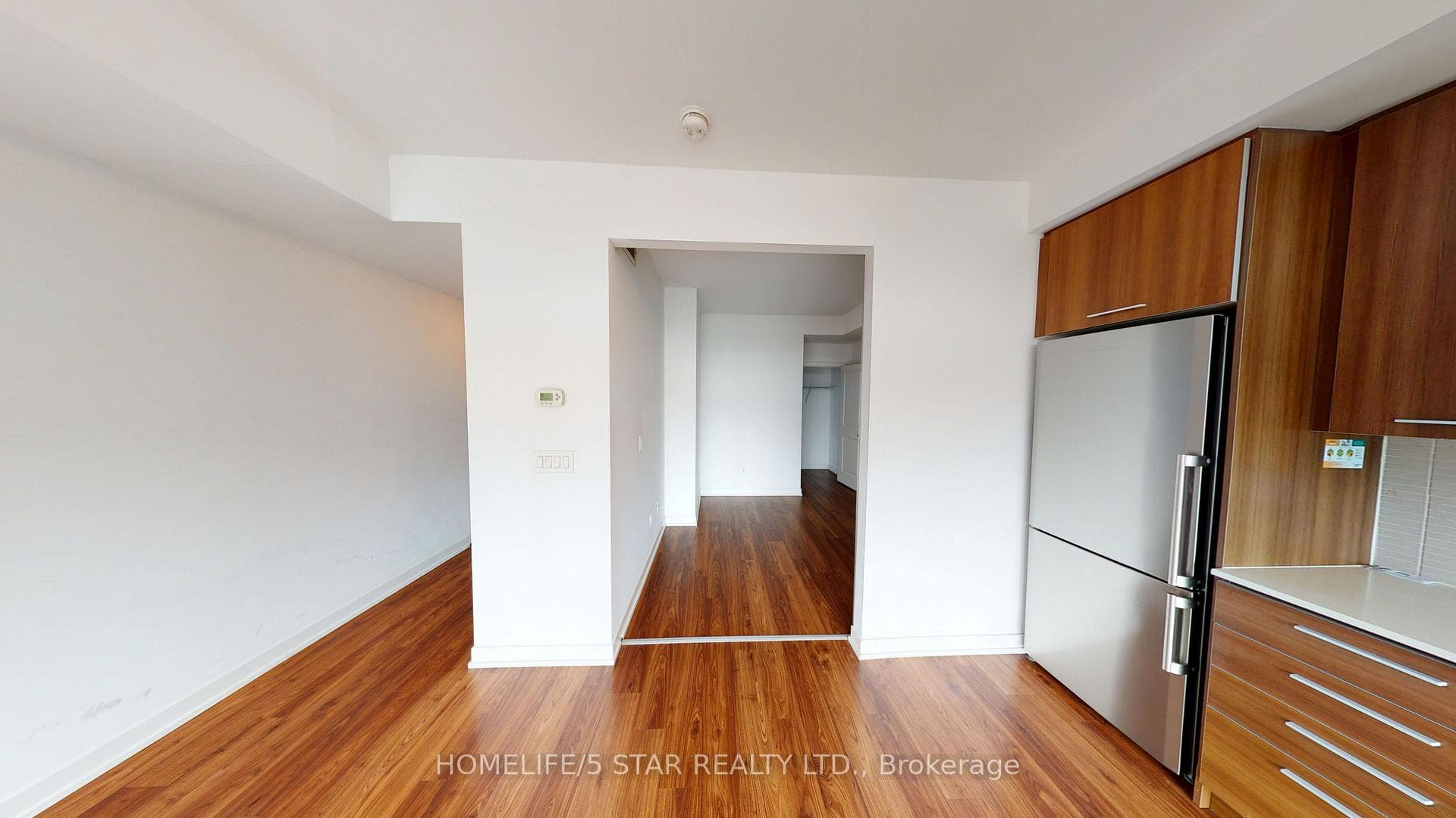 105 George Street Unit 414 photo 5