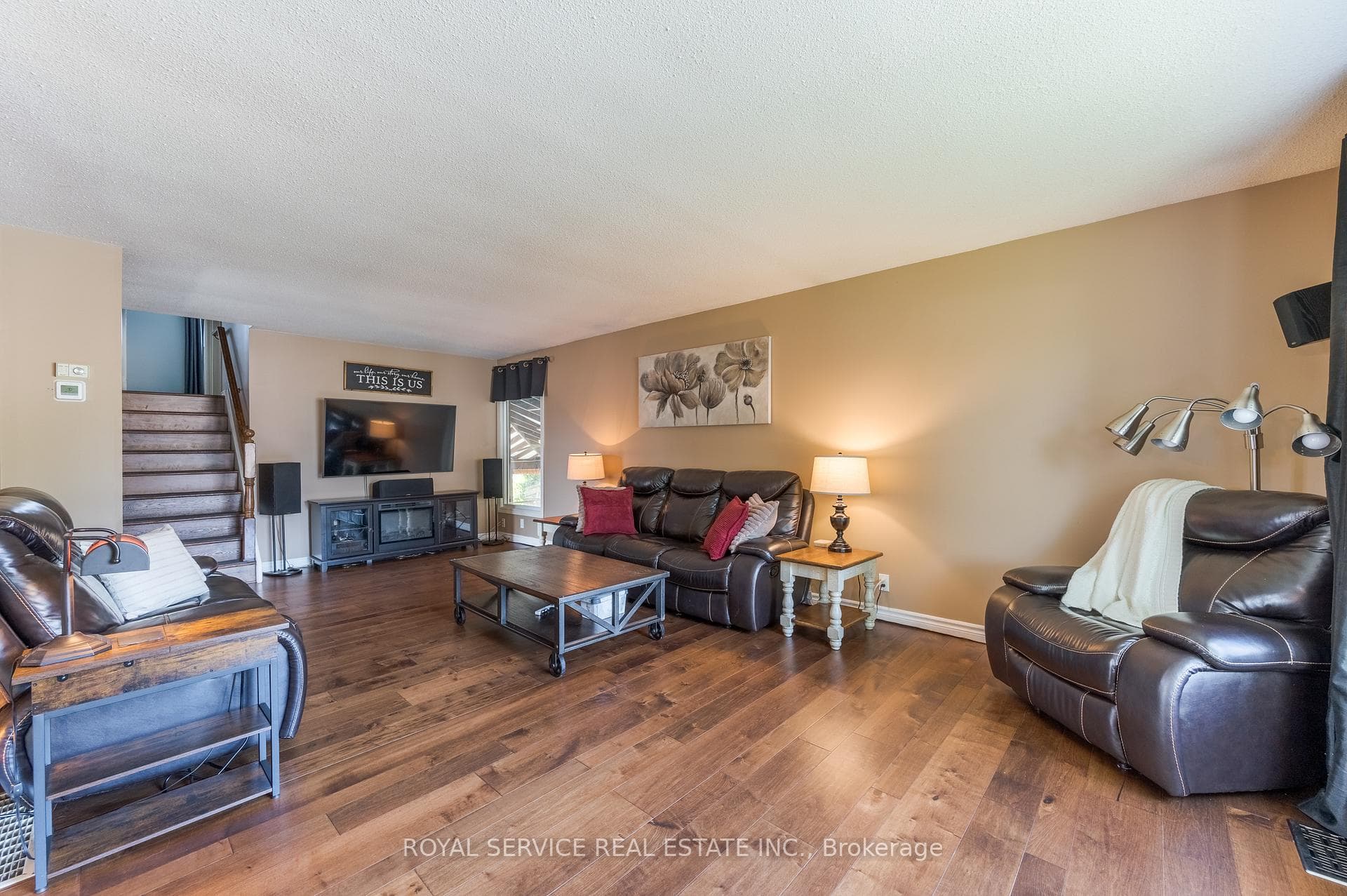 613 Christopher Road photo 7
