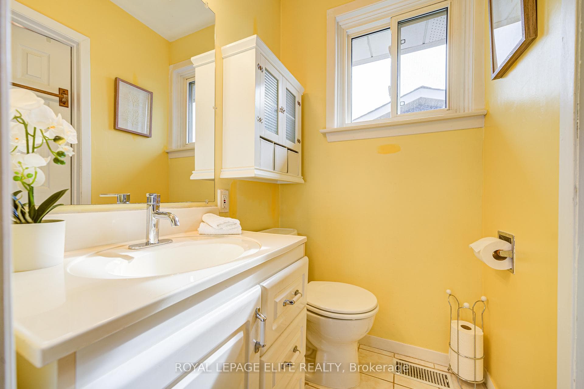 136 CARSBROOKE Road photo 26