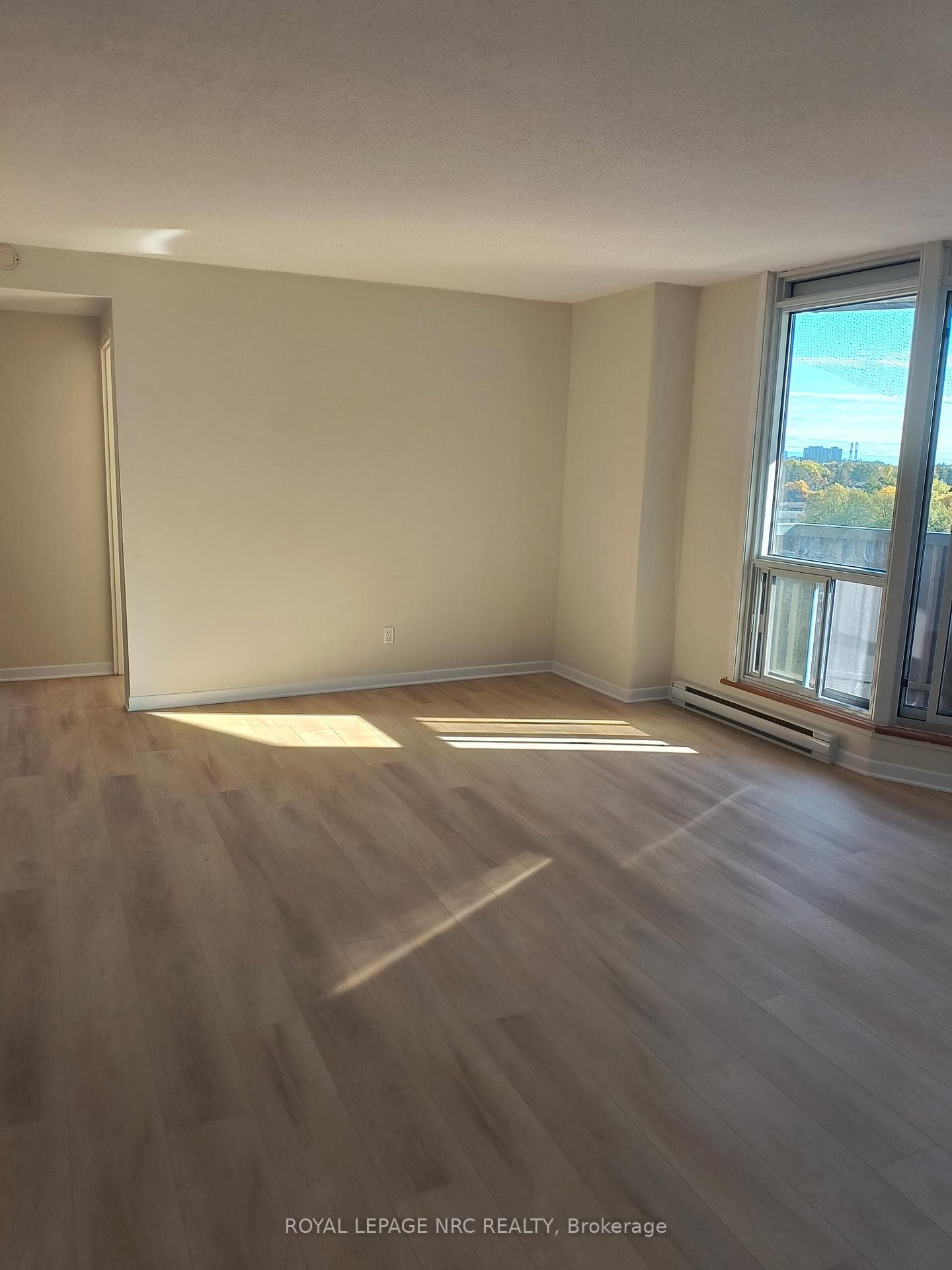 900 Dynes Road Unit 706 photo 11