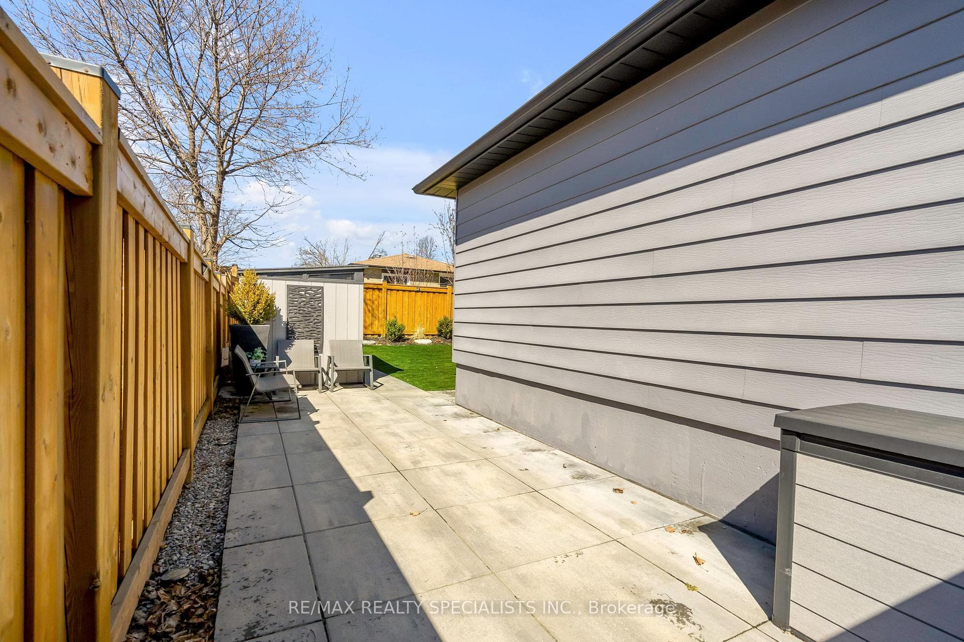 16 Kenilworth Road photo 38