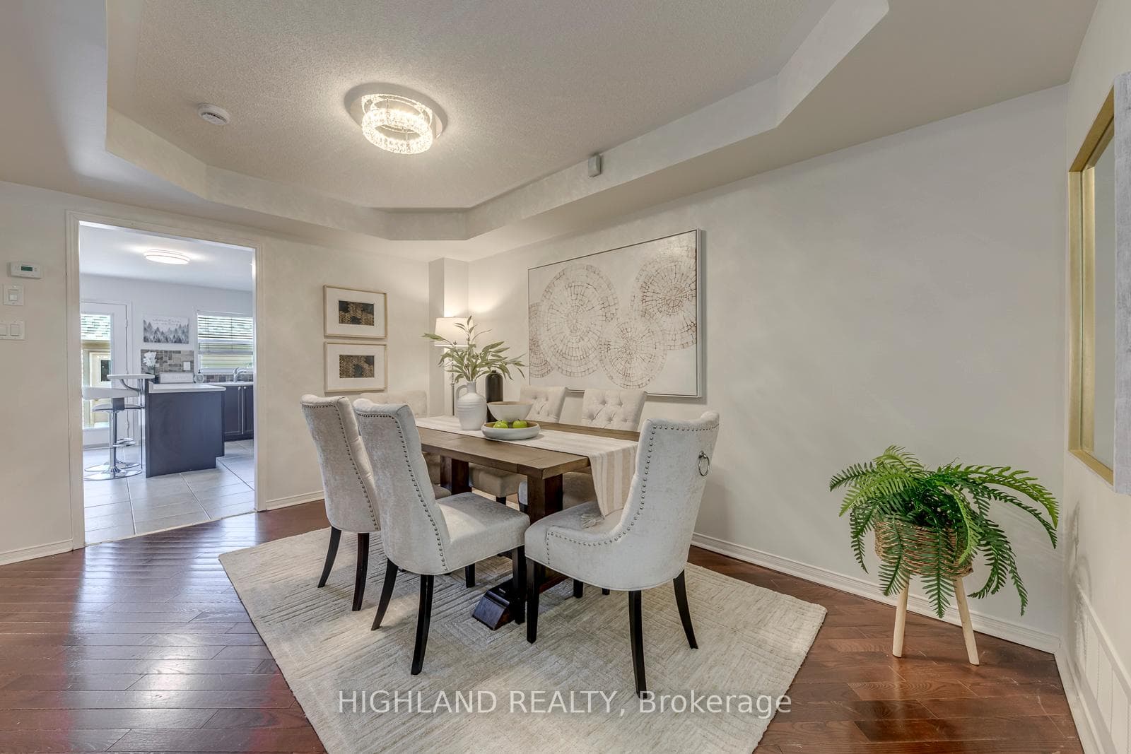 108 Roxton Road photo 10