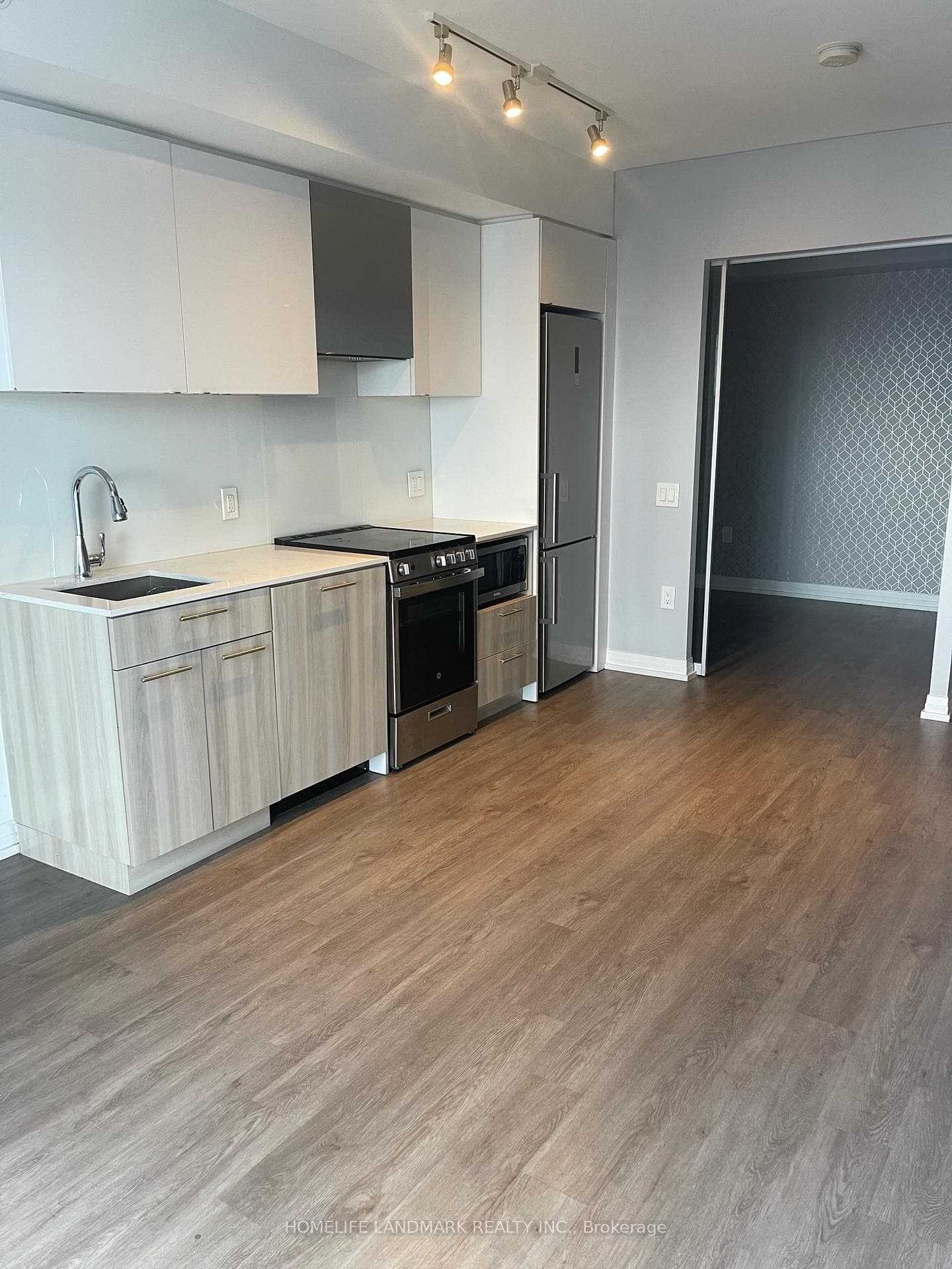 251 Jarvis Street Unit 4108 photo 7