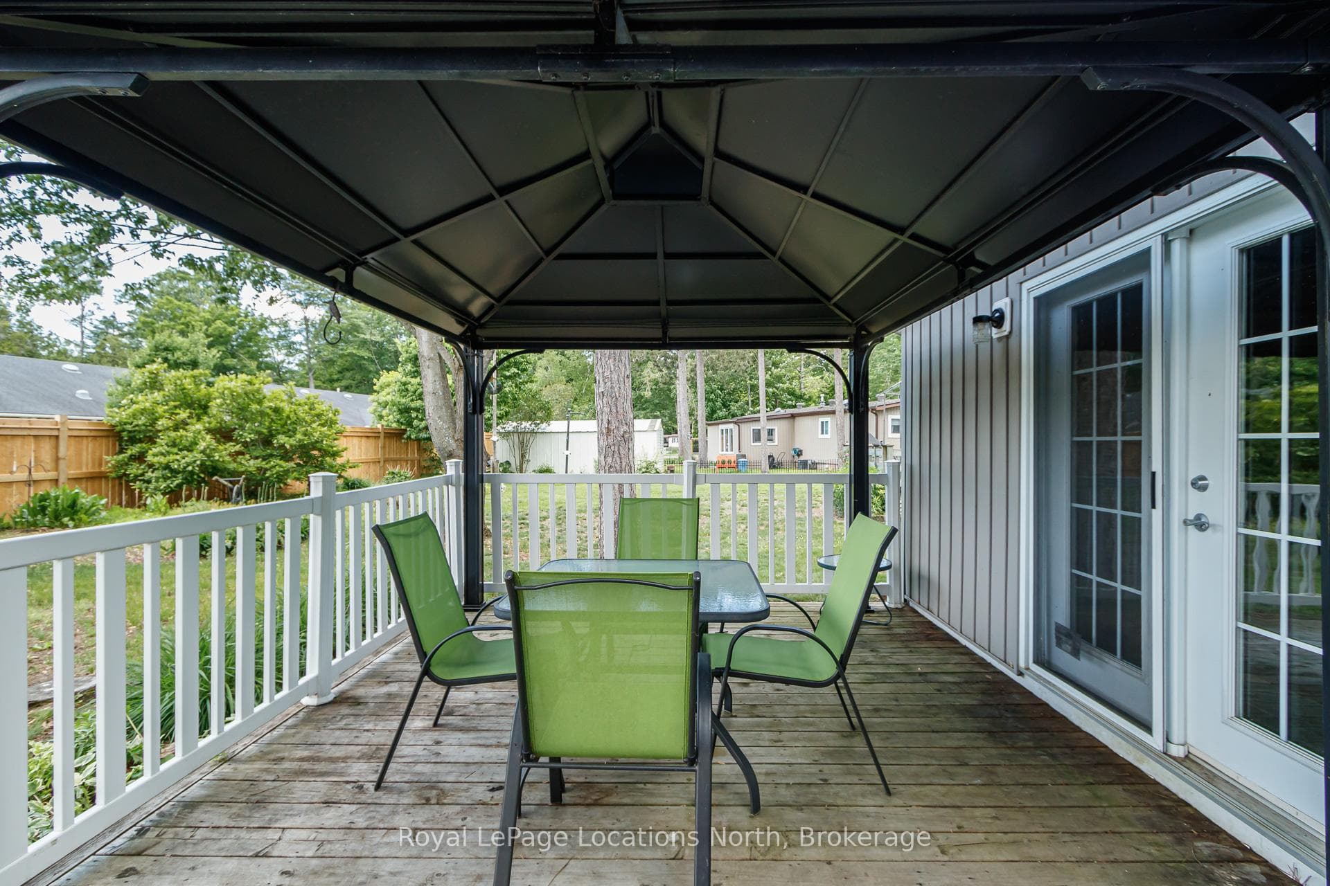 5 Golf Avenue photo 20