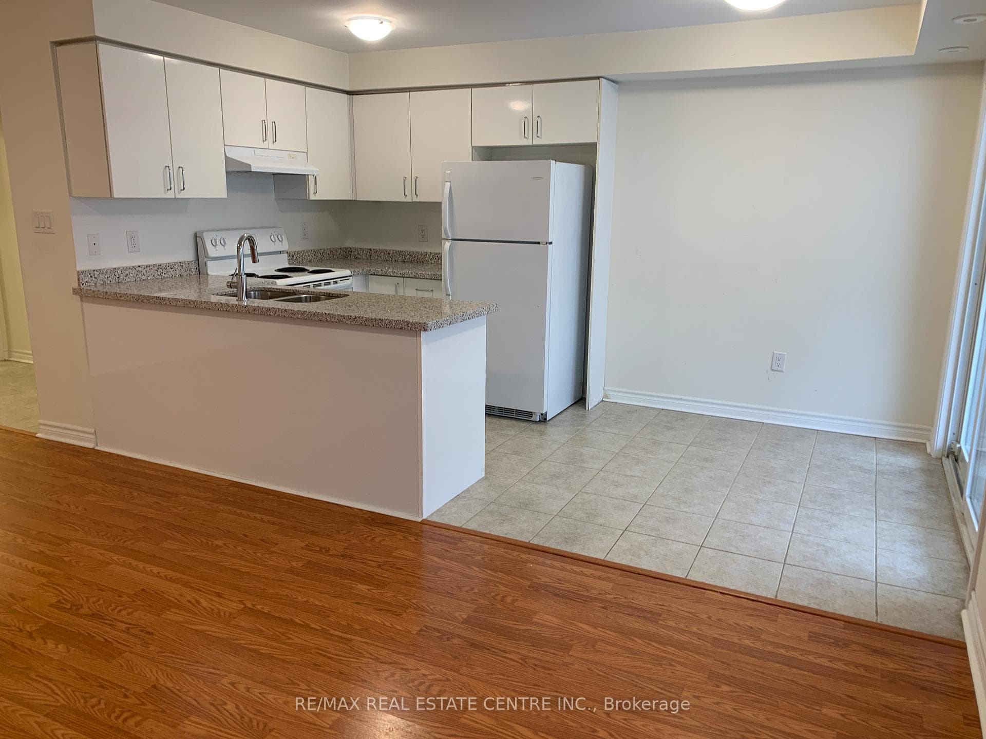 600 Shoreline Drive Unit 1 photo 9