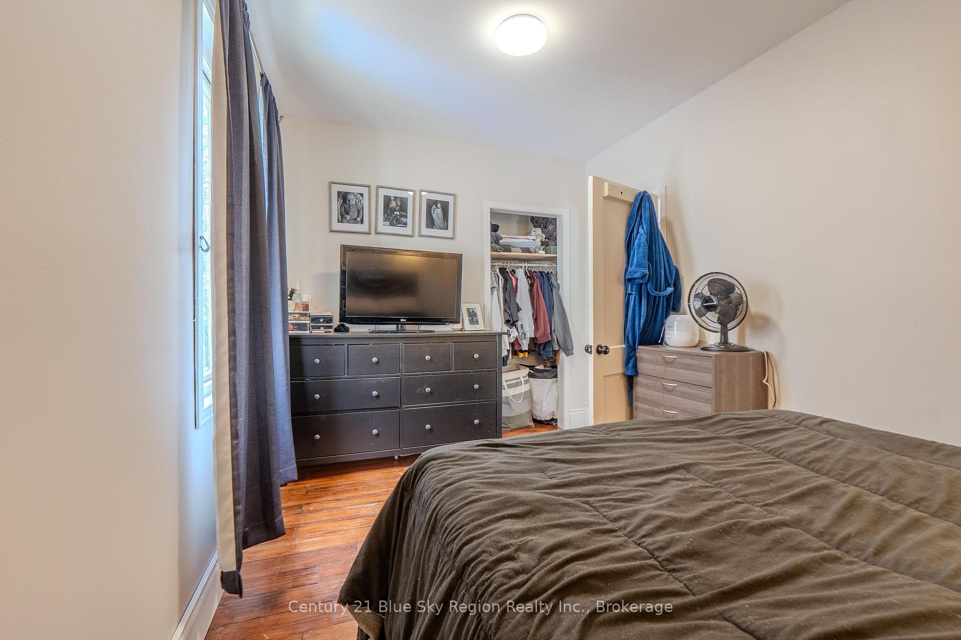 773 Worthington Street photo 25