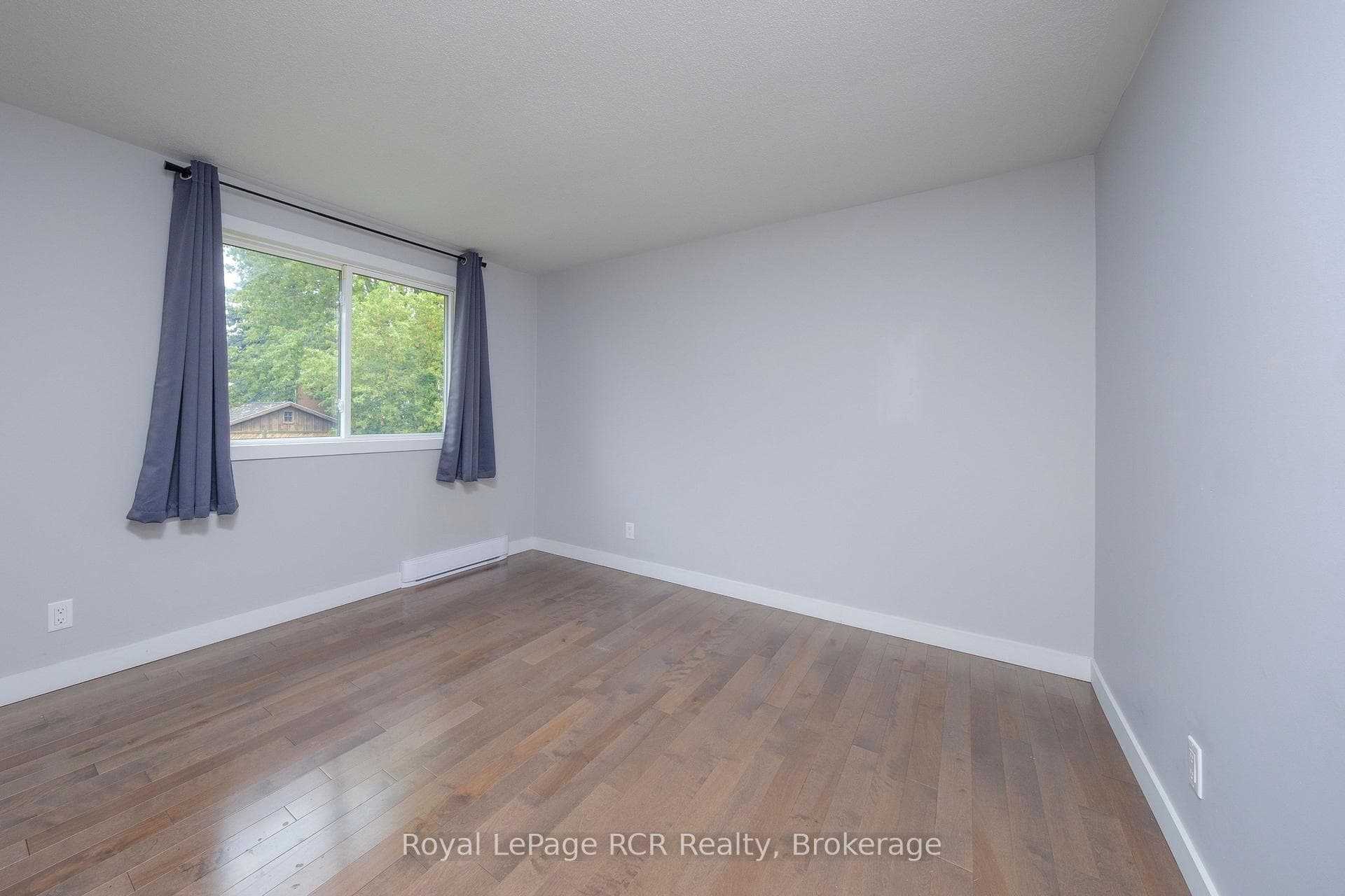 427 Highland Drive photo 17